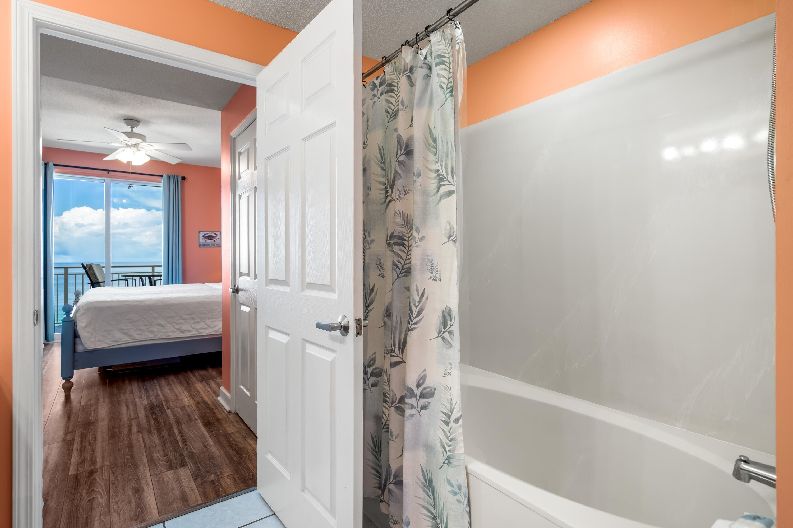 STERLING REEF - Residential