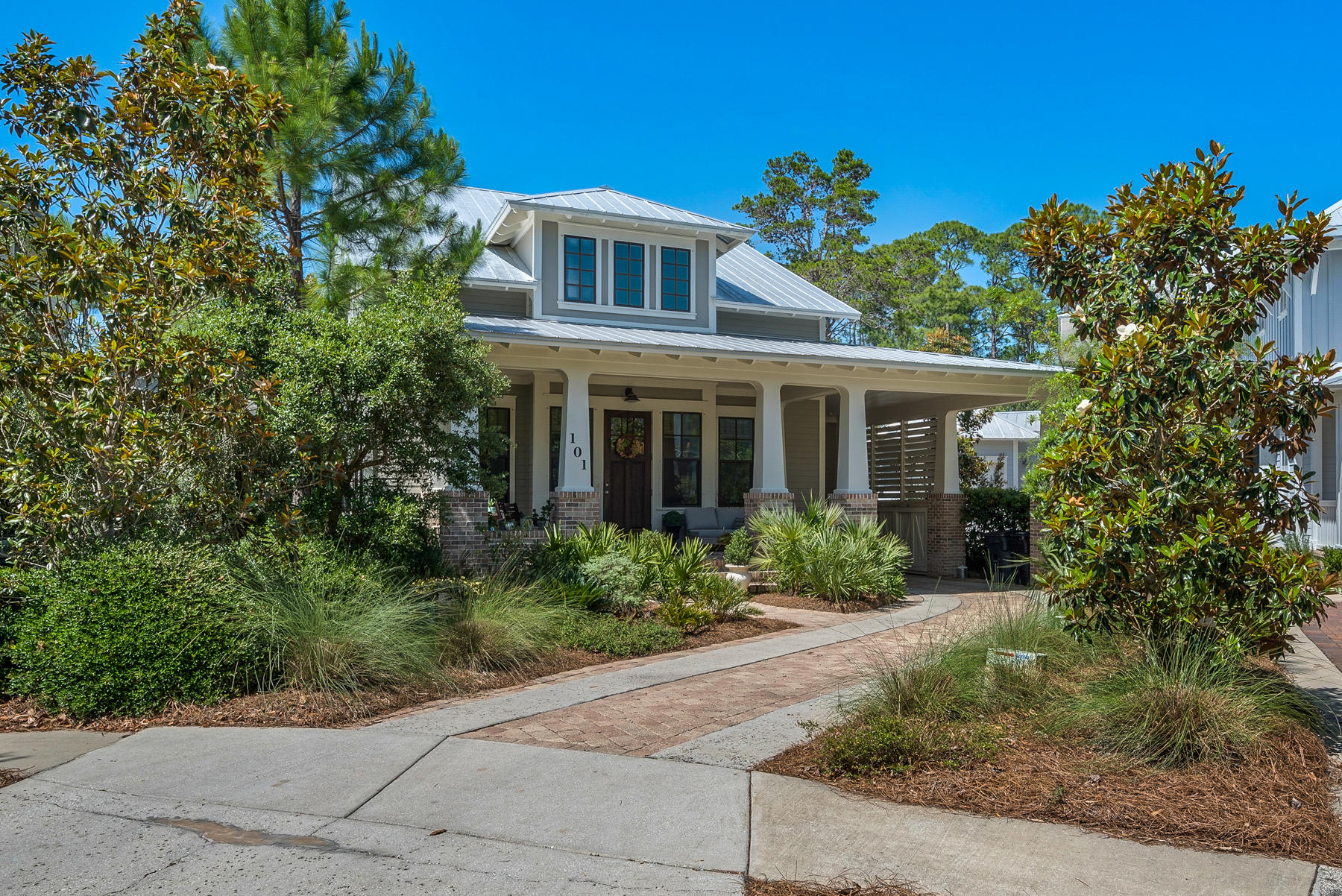 FOREST LAKES - Residential