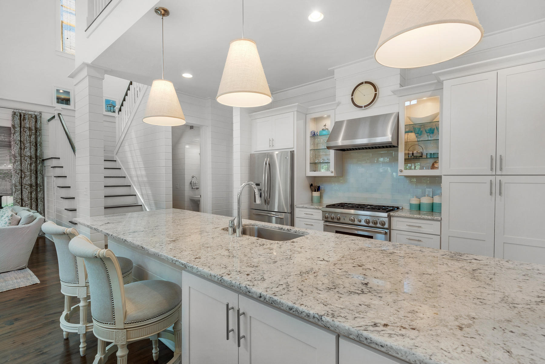 FOREST LAKES - Residential