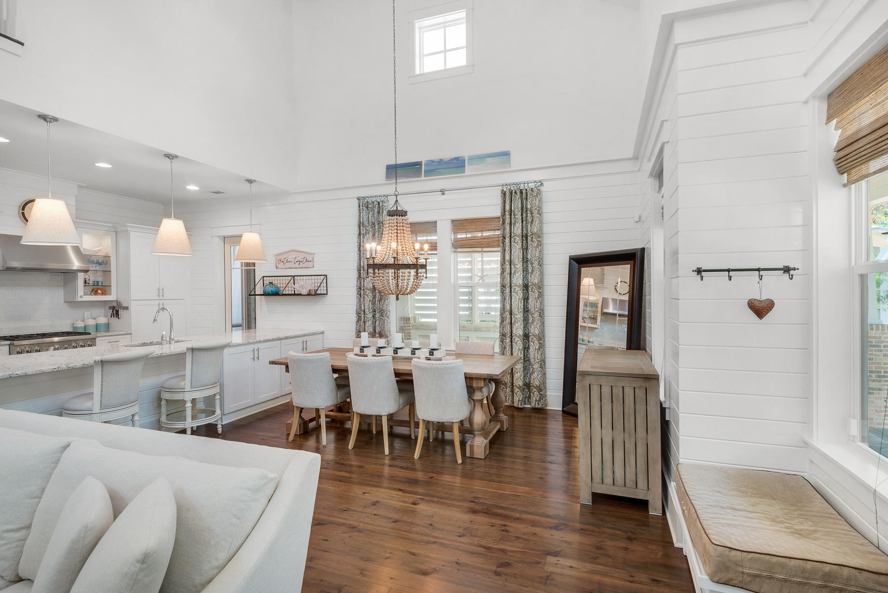 FOREST LAKES - Residential