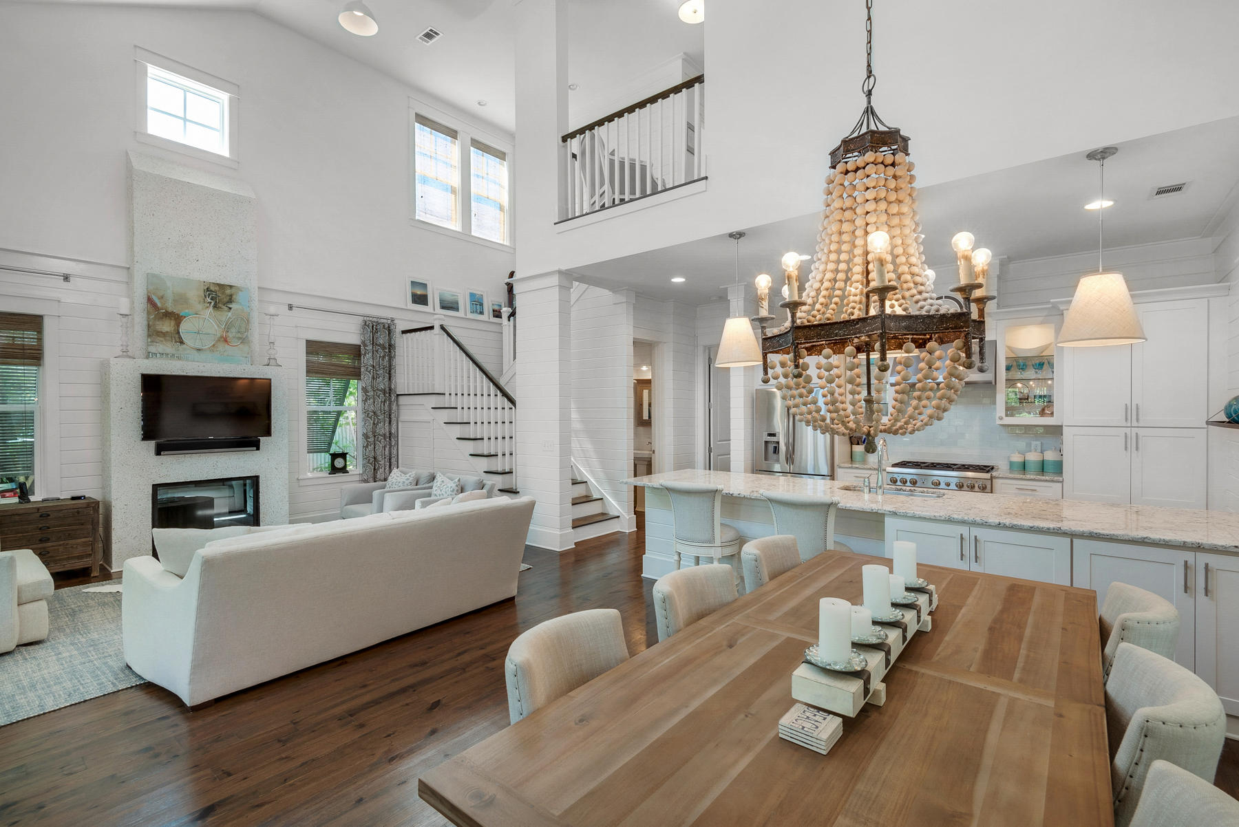 FOREST LAKES - Residential