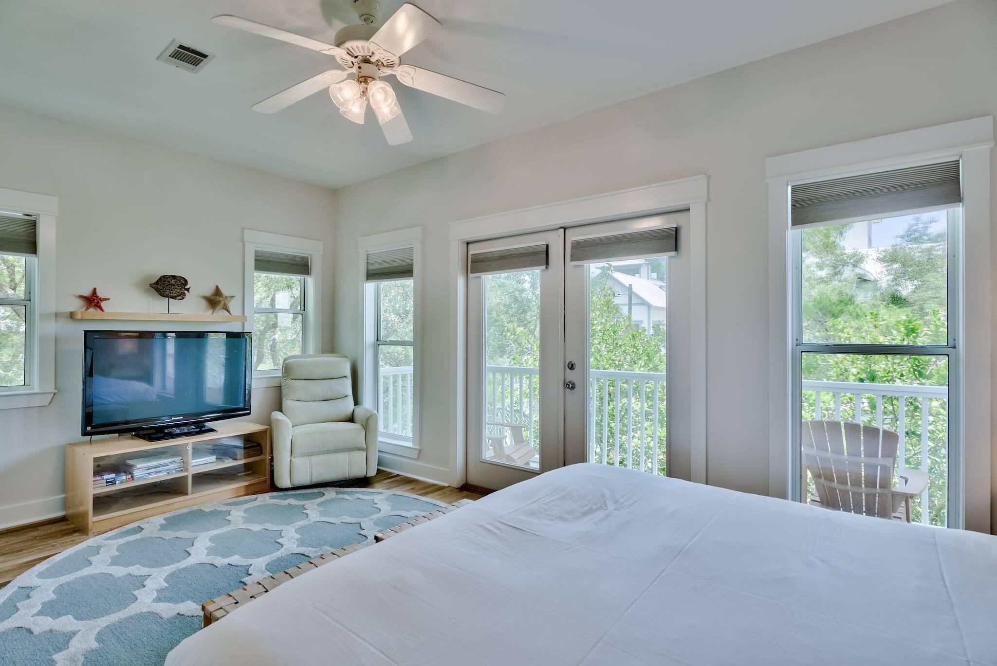 SEAGROVE 3RD ADDN - Residential