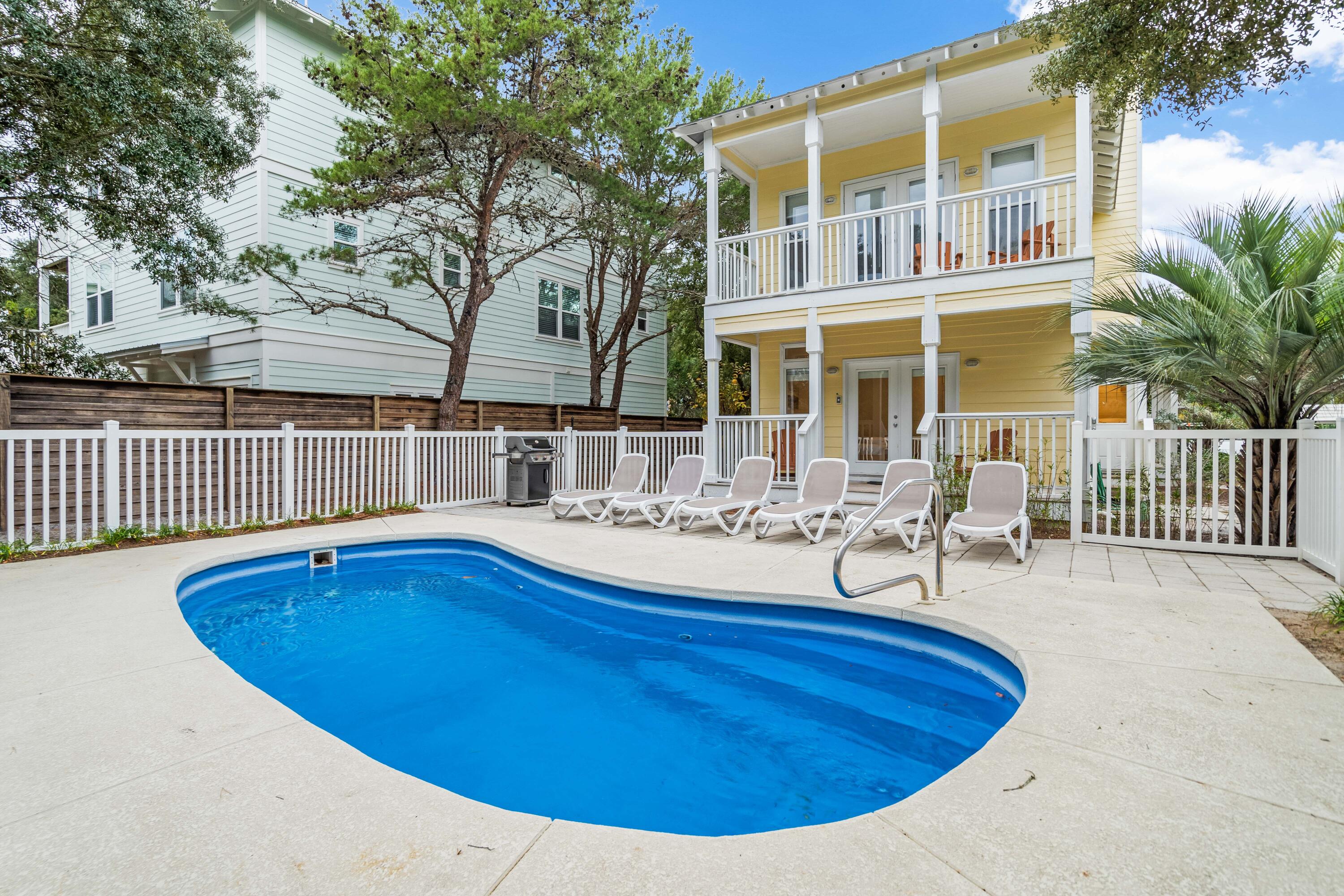 SEAGROVE 3RD ADDN - Residential