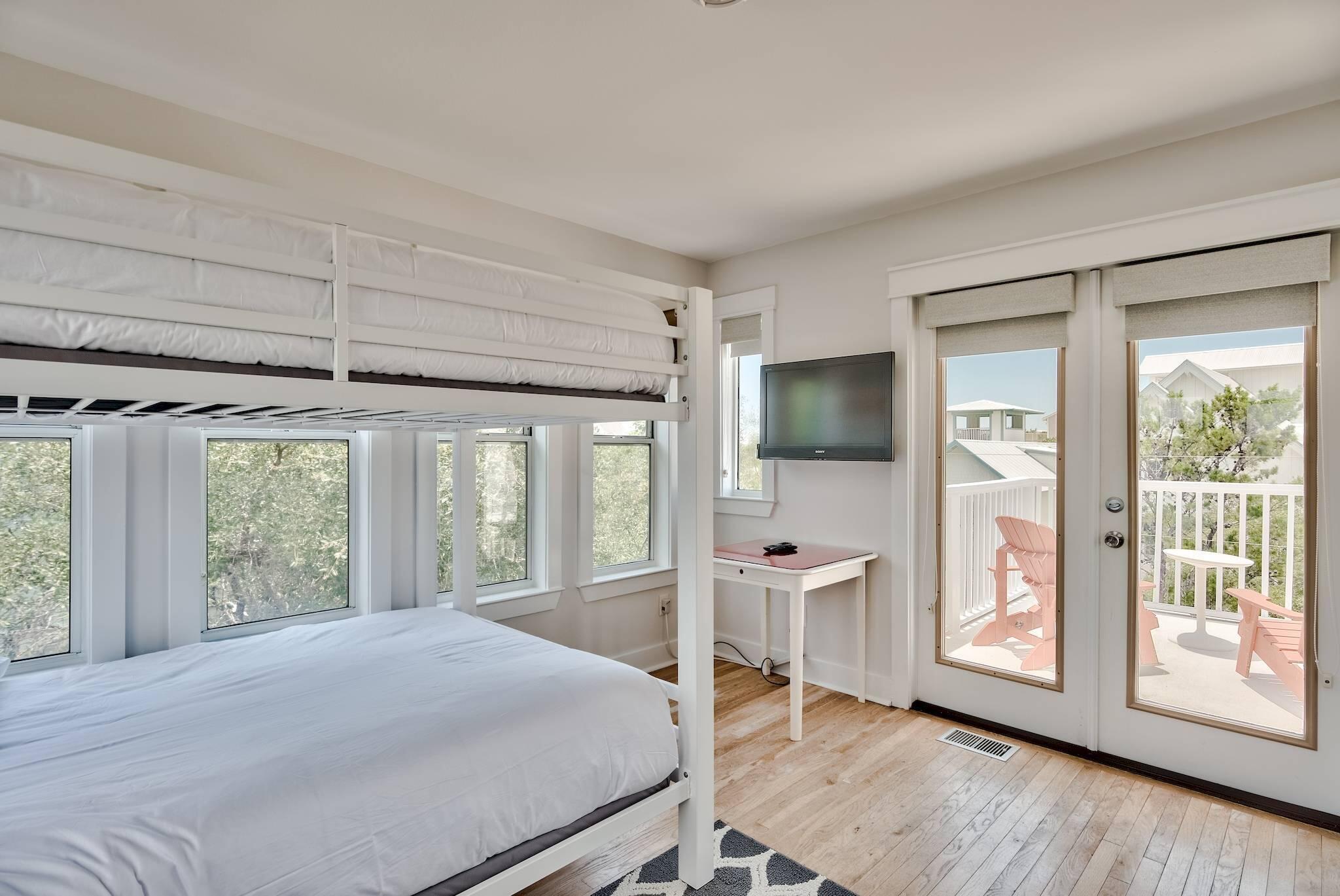 SEAGROVE 3RD ADDN - Residential