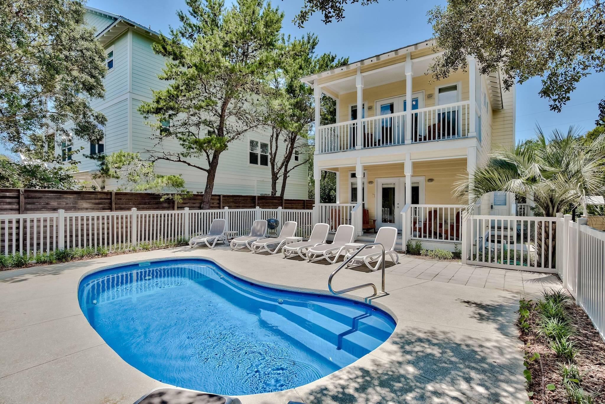 SEAGROVE 3RD ADDN - Residential