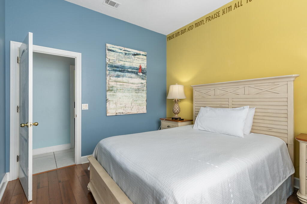 MARAVILLA COTTAGES - Residential