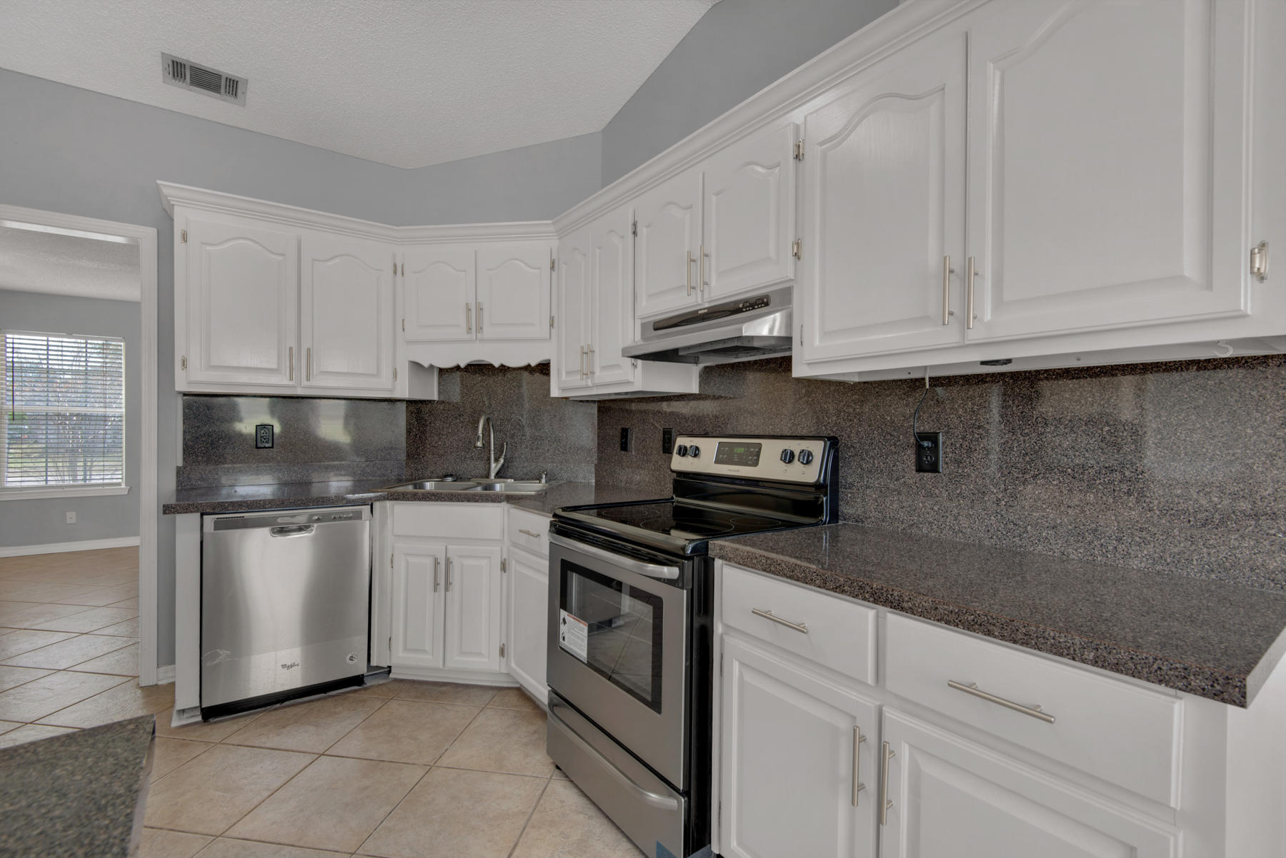 BRIARCLIFF - Residential