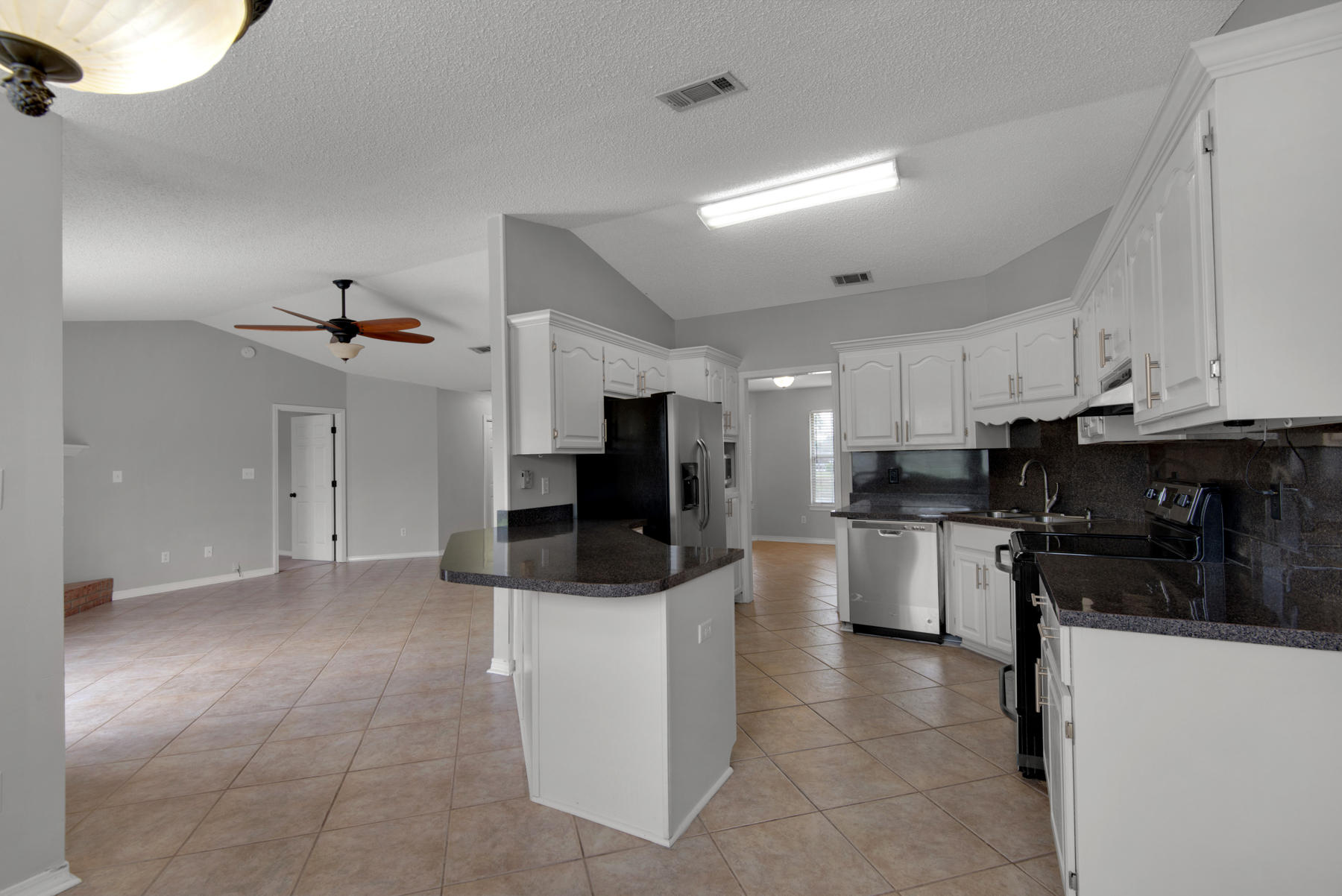 BRIARCLIFF - Residential