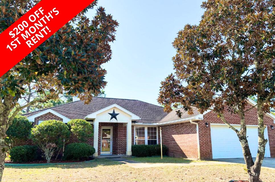 CREETWOOD VILLAGE - Residential Lease