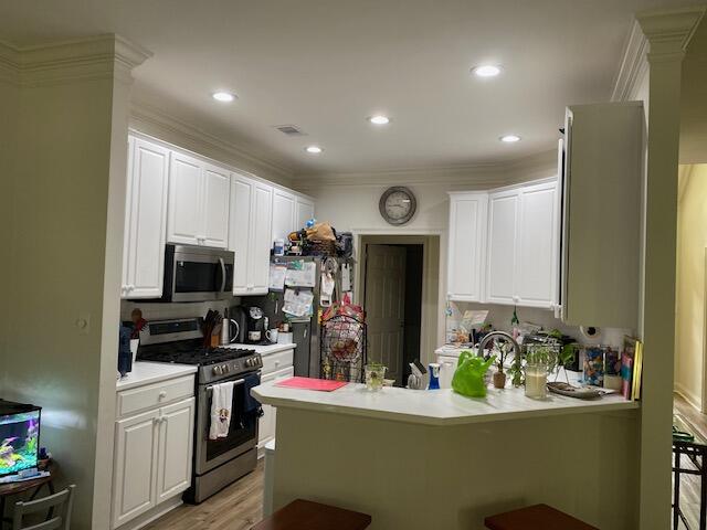 OAKMONT PLACE - Residential Lease