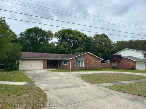 Photo of 60 NW Linwood Road, Fort Walton Beach, FL 32547 (MLS # 974843)