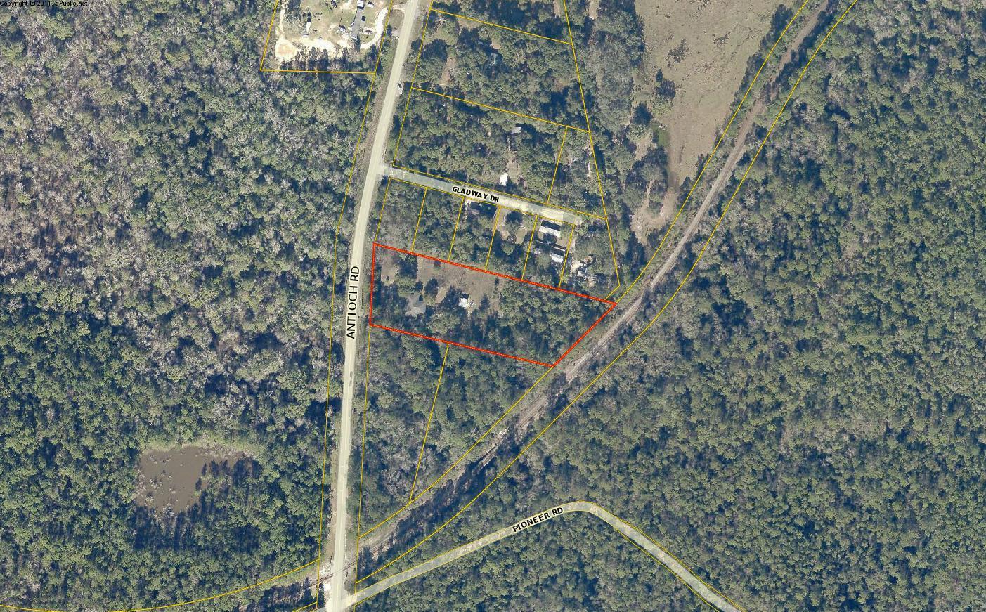 NO RECORDED SUBDIVISION - Residential