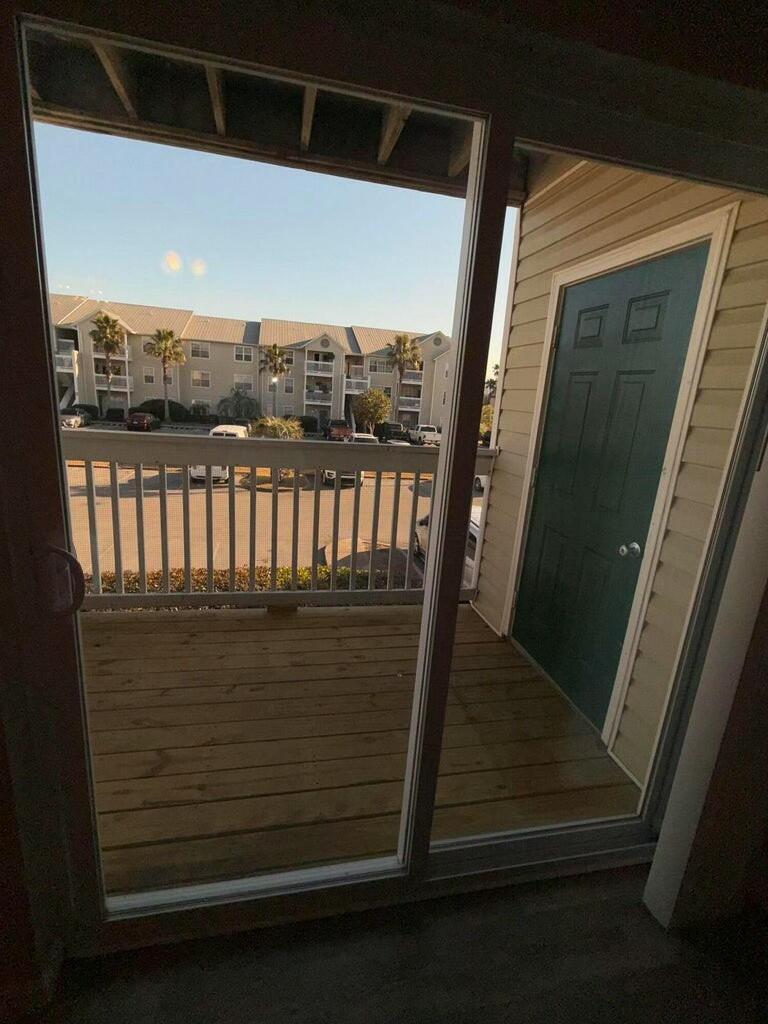 INDIAN LAKE - Residential Lease