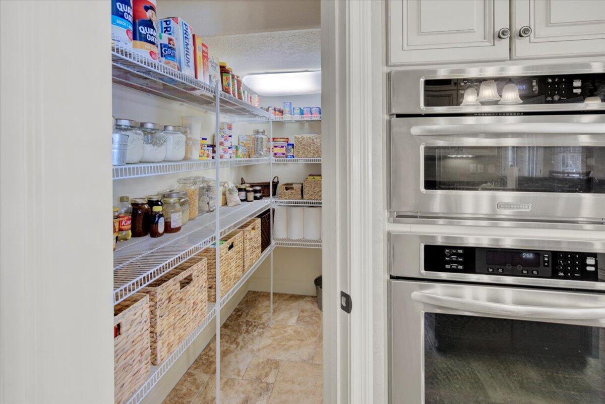 BAHIA OAKS PH II - Residential