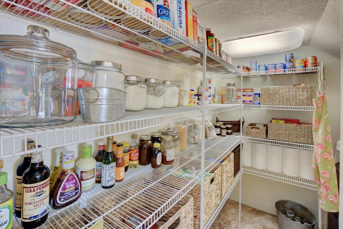 BAHIA OAKS PH II - Residential