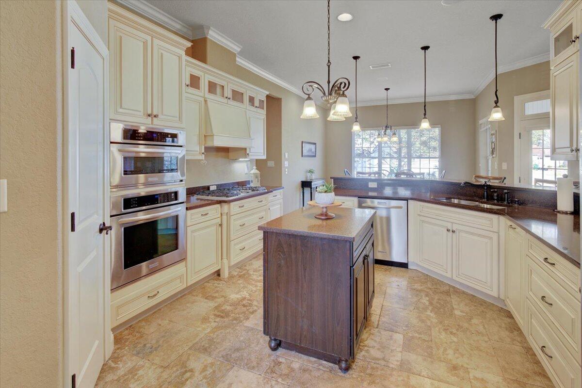 BAHIA OAKS PH II - Residential