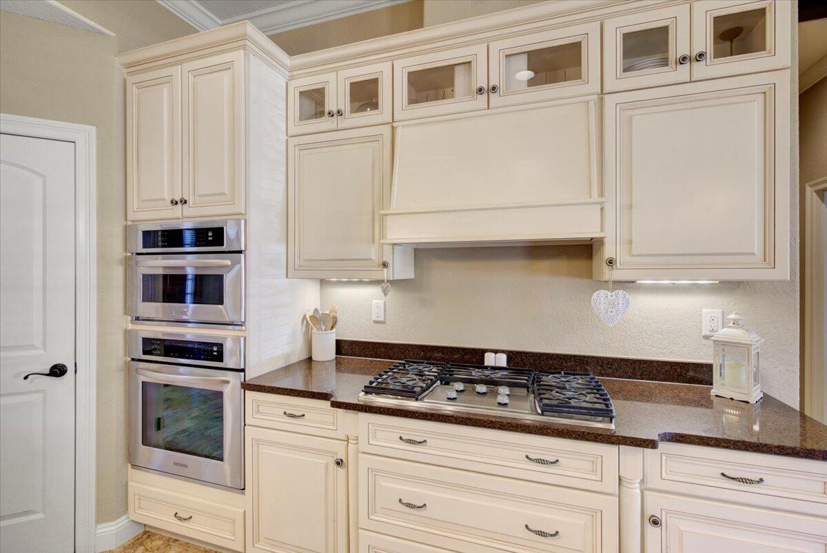 BAHIA OAKS PH II - Residential