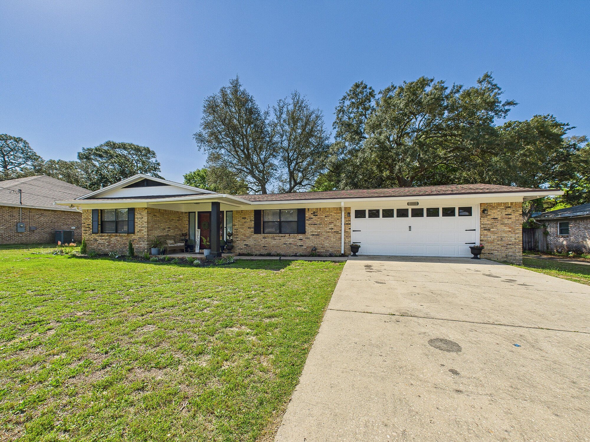 MAGNOLIA SHORES S/D - Residential