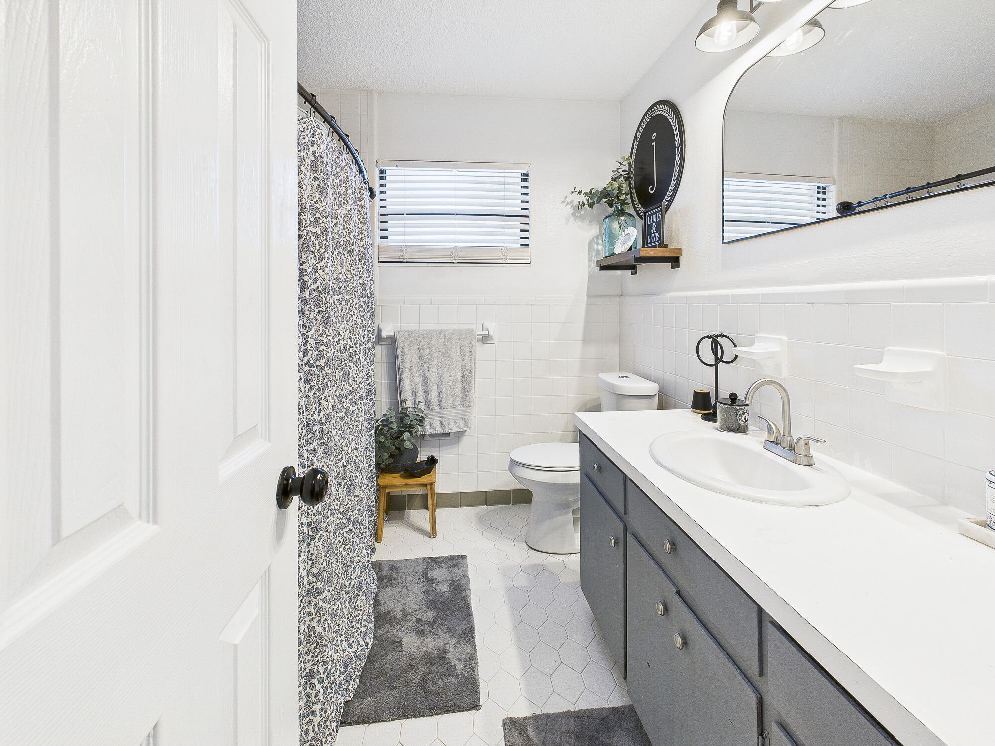 MAGNOLIA SHORES S/D - Residential