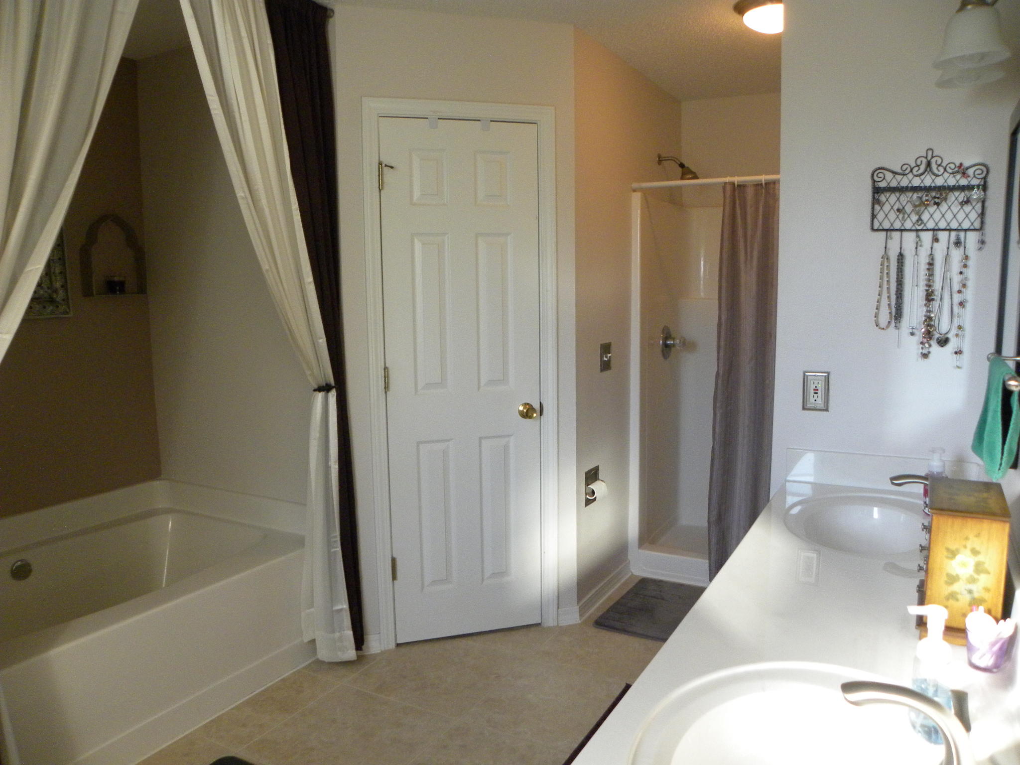 NORTHVIEW ESTATES 5TH ADDN - Residential