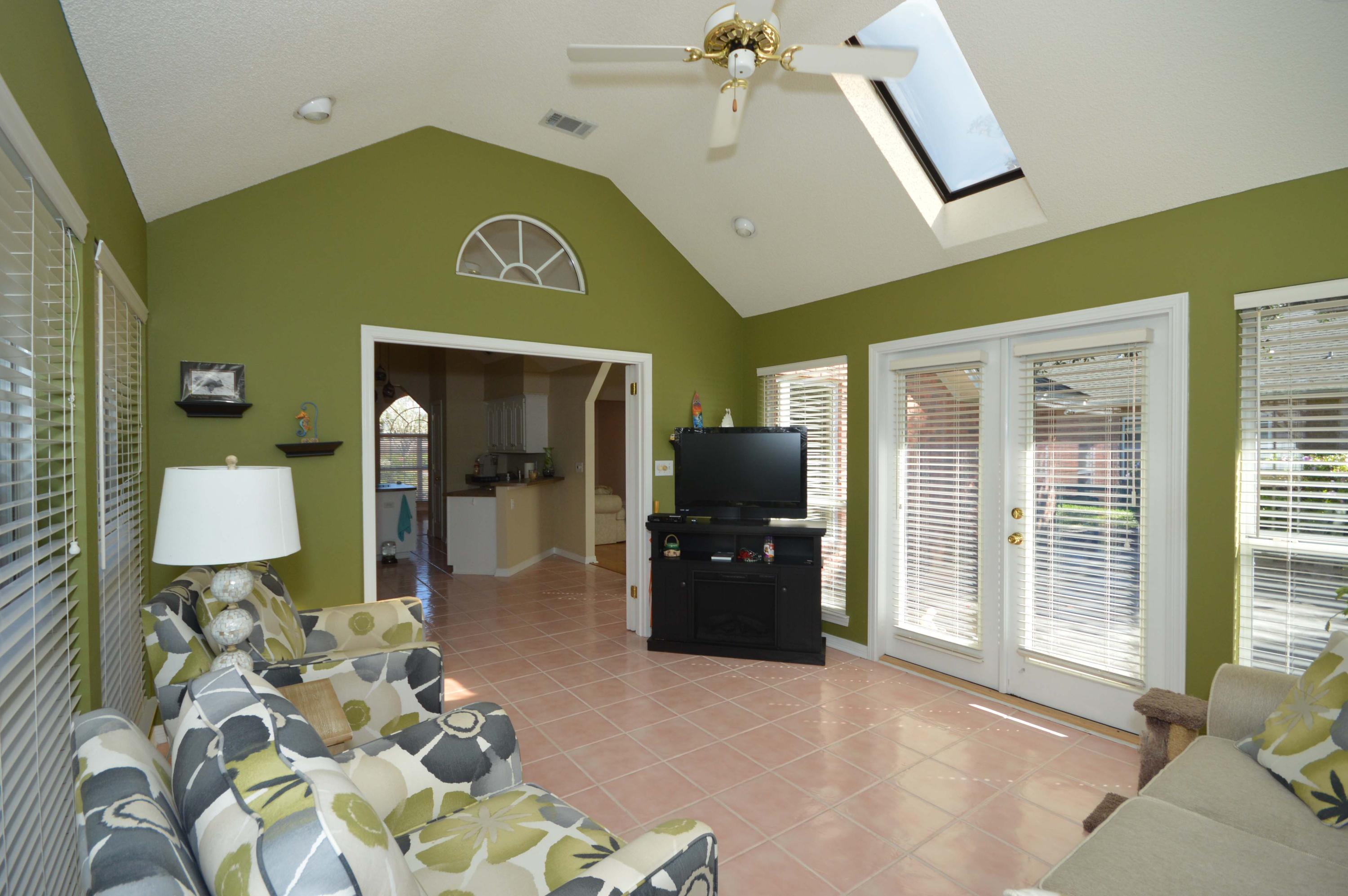 TIGER POINT EAST - Residential