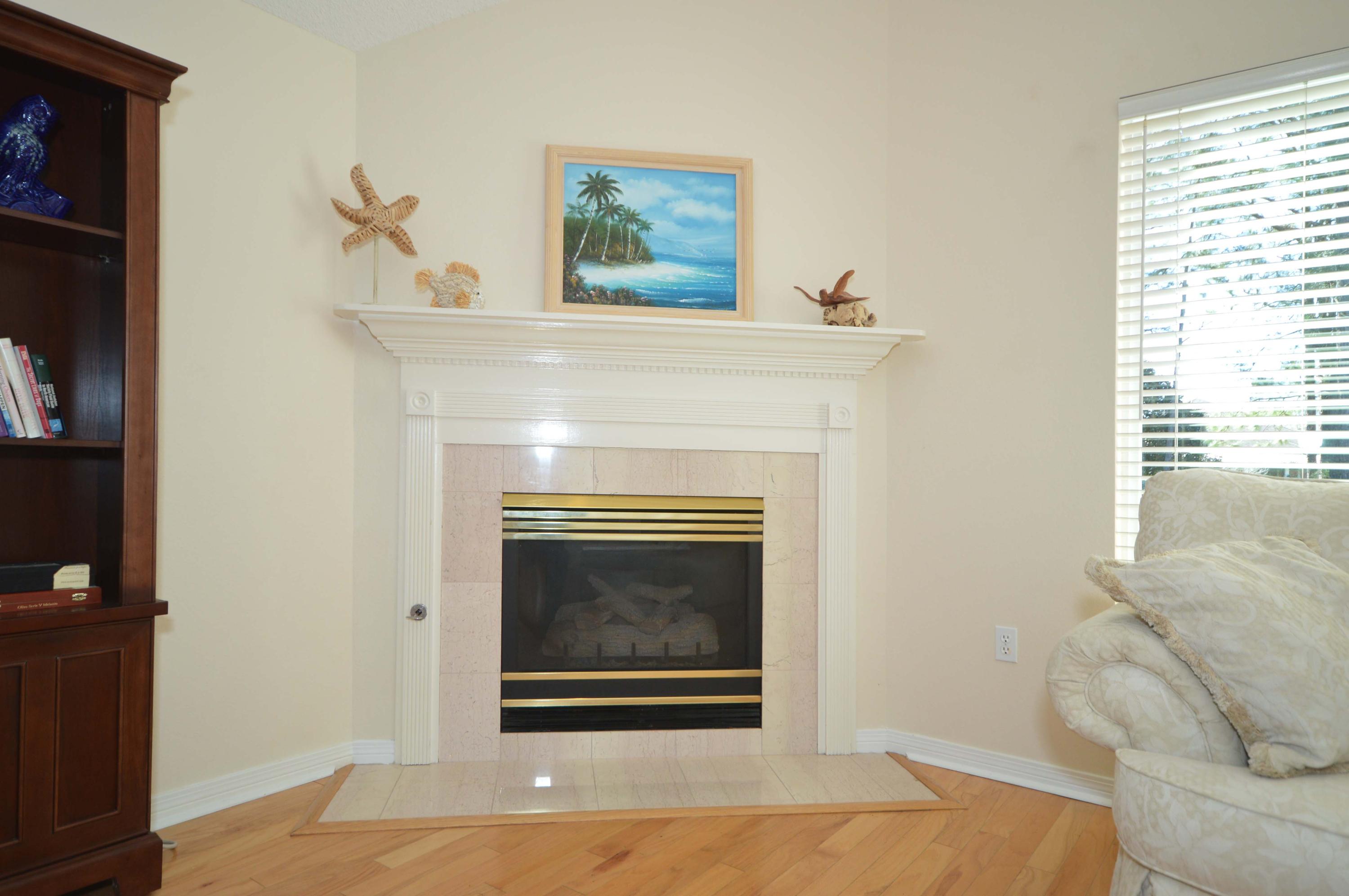 TIGER POINT EAST - Residential