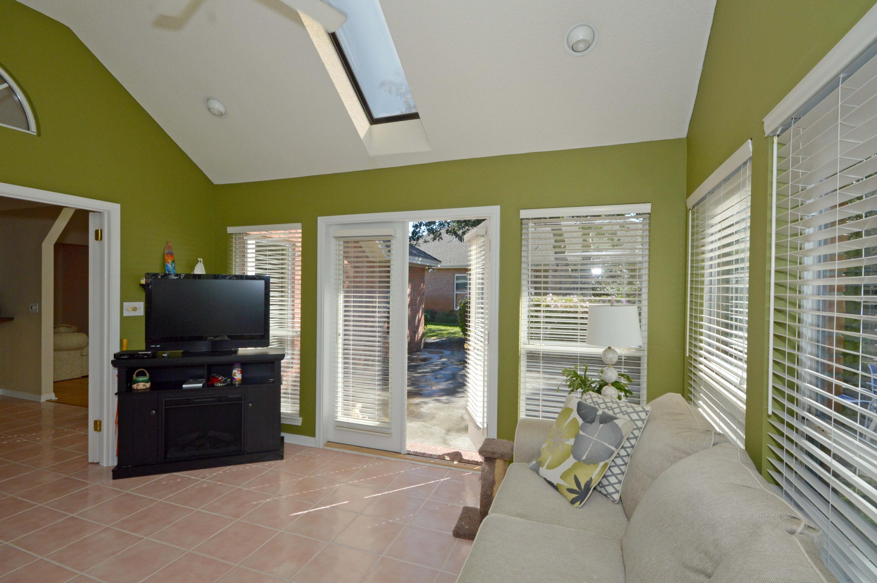 TIGER POINT EAST - Residential