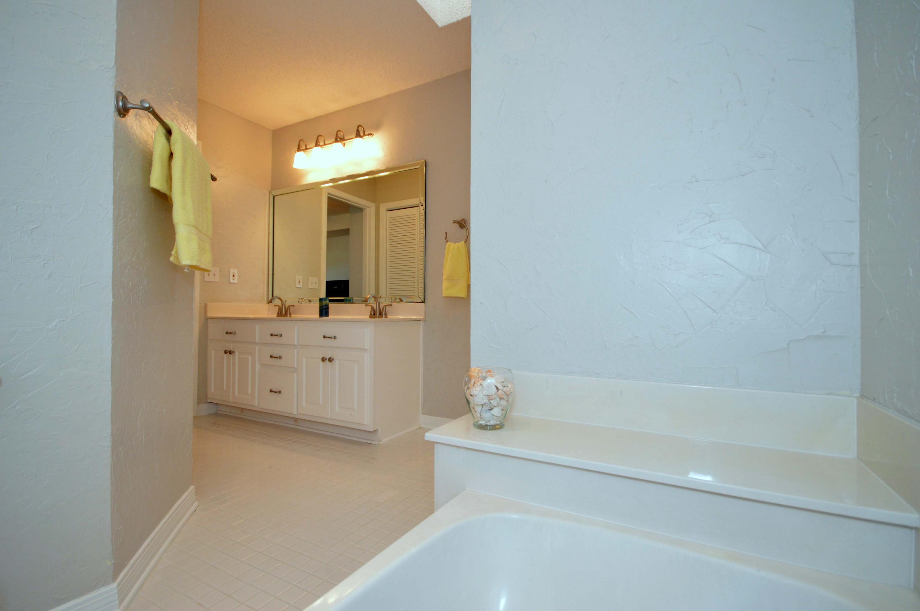 TIGER POINT EAST - Residential