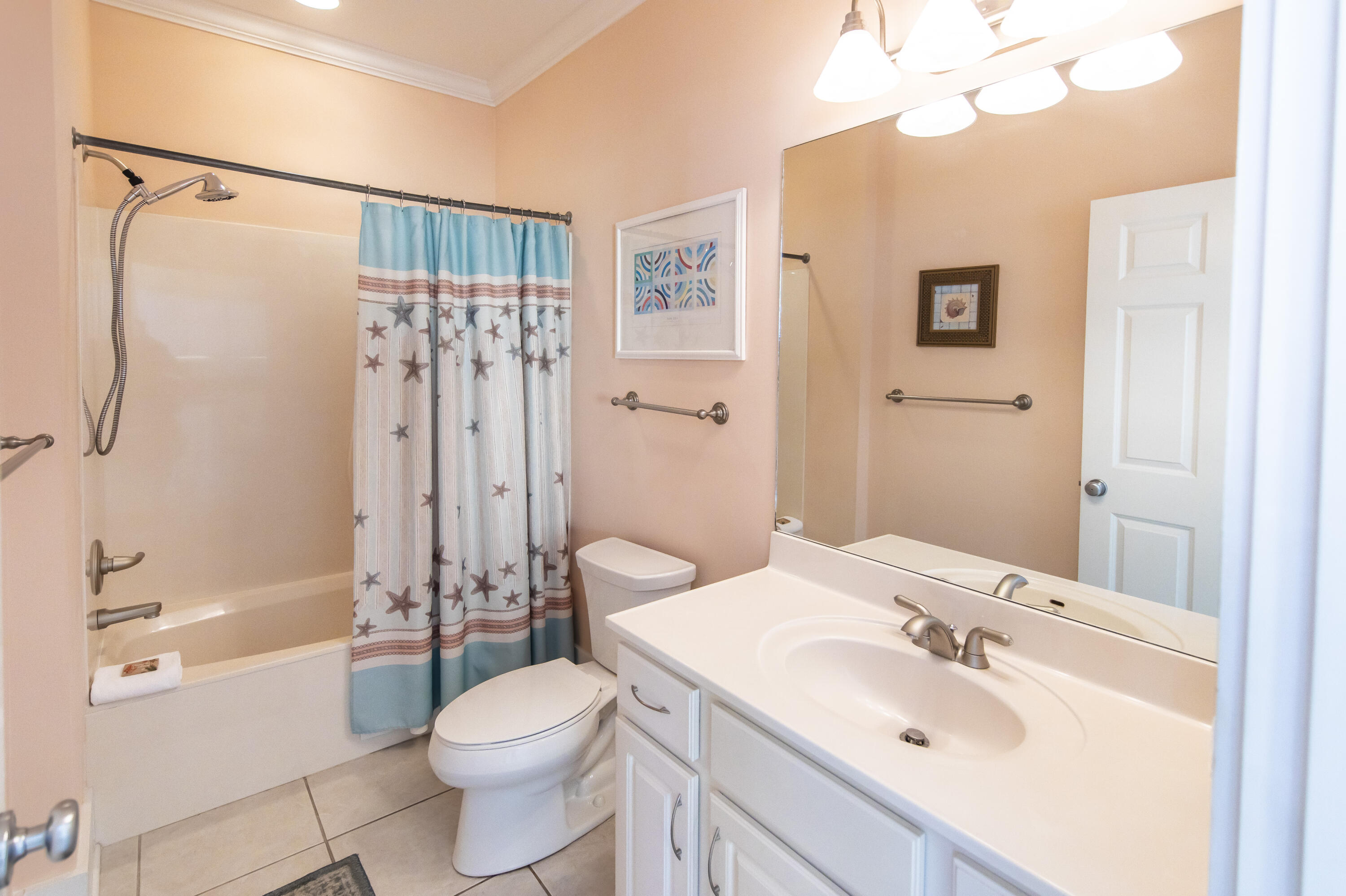 BEACH HAVEN COTTAGES - Residential