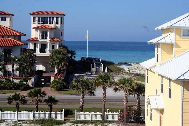 BEACH HAVEN COTTAGES - Residential