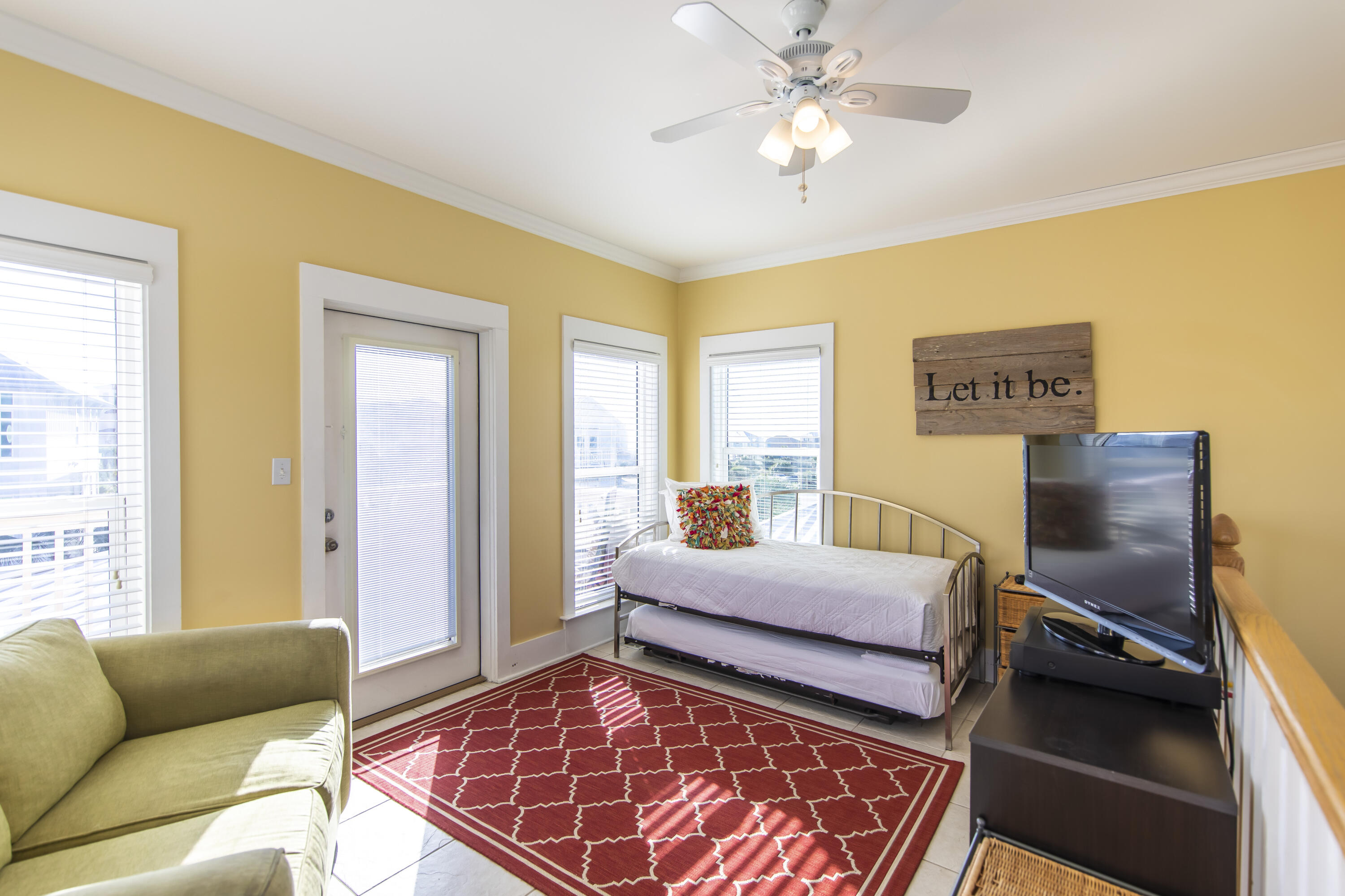 BEACH HAVEN COTTAGES - Residential