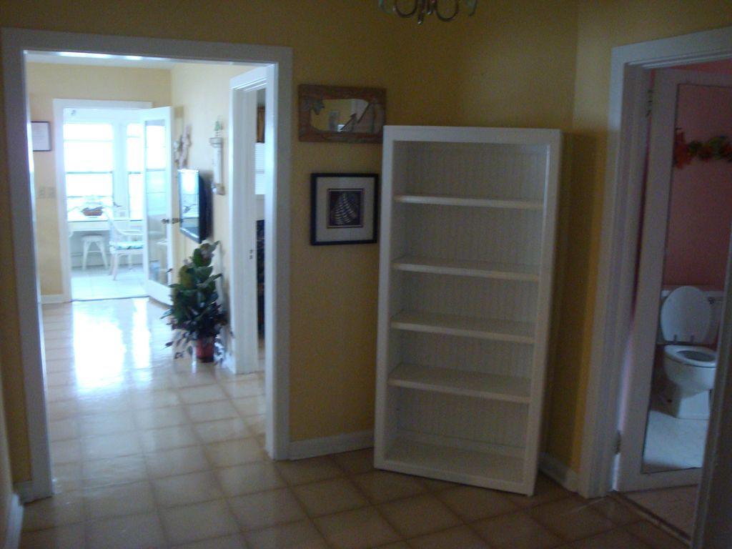 BAHAMA BEACH - Residential