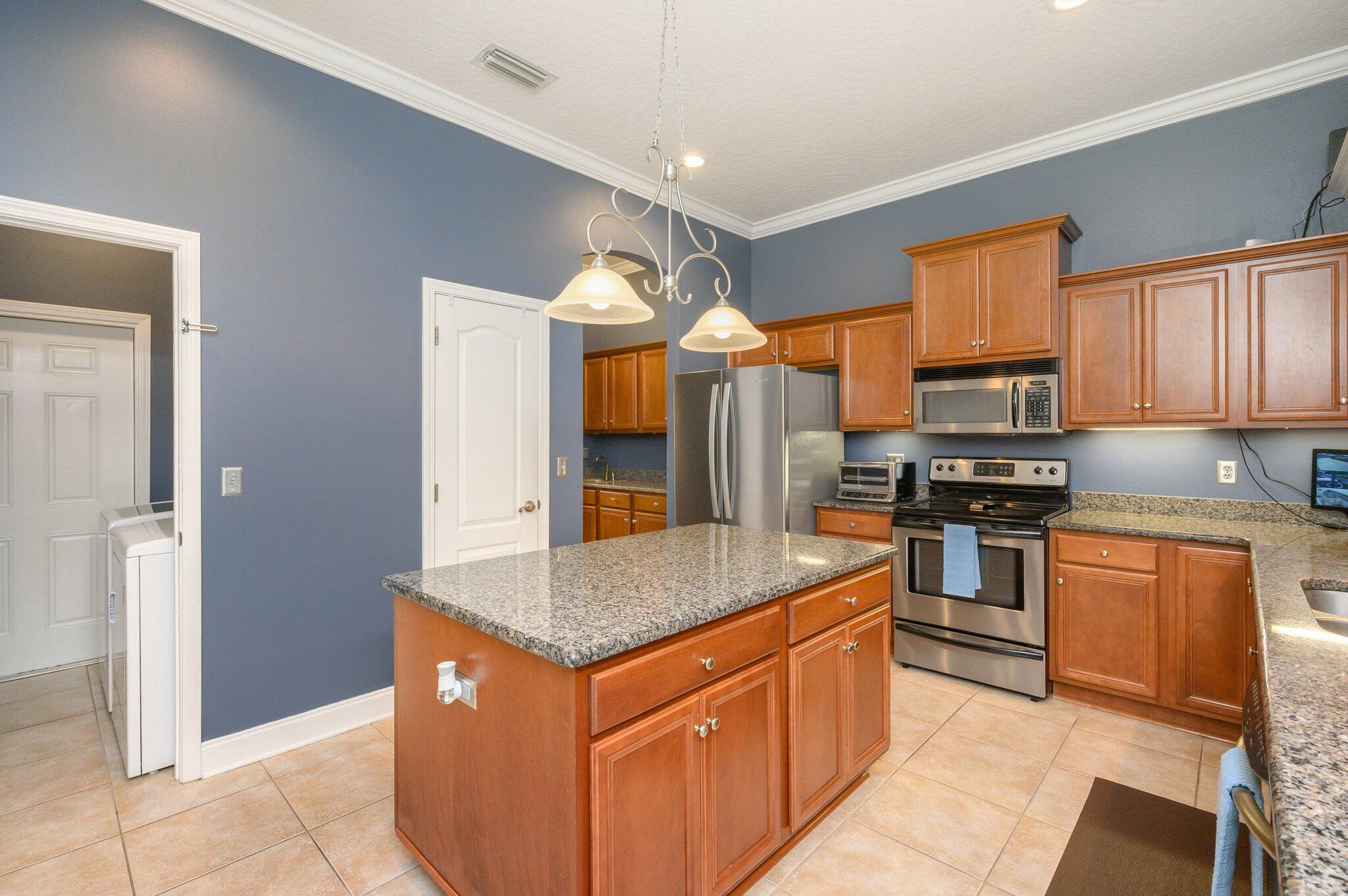 TRAILWOOD ESTATES - Residential