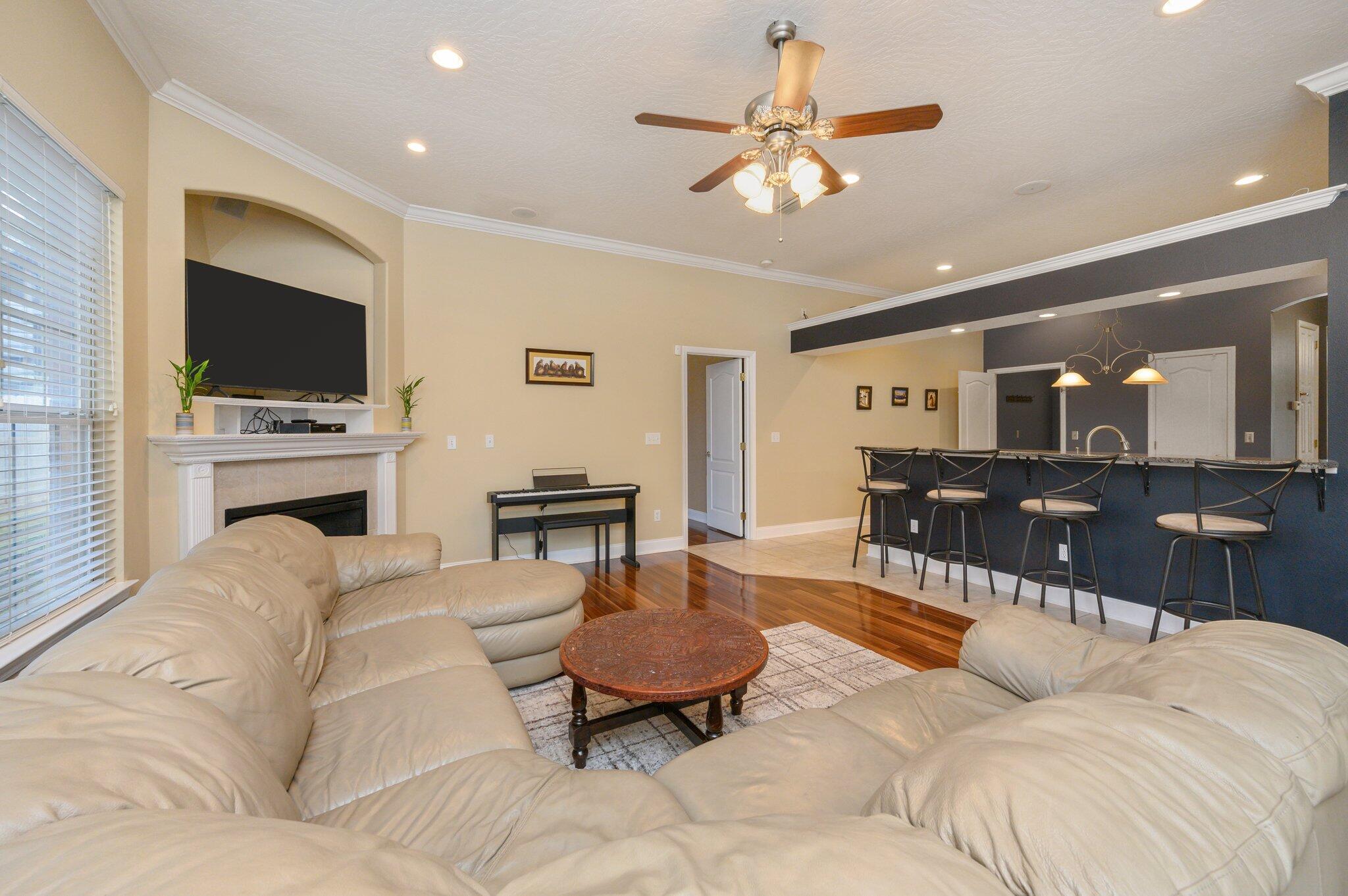 TRAILWOOD ESTATES - Residential