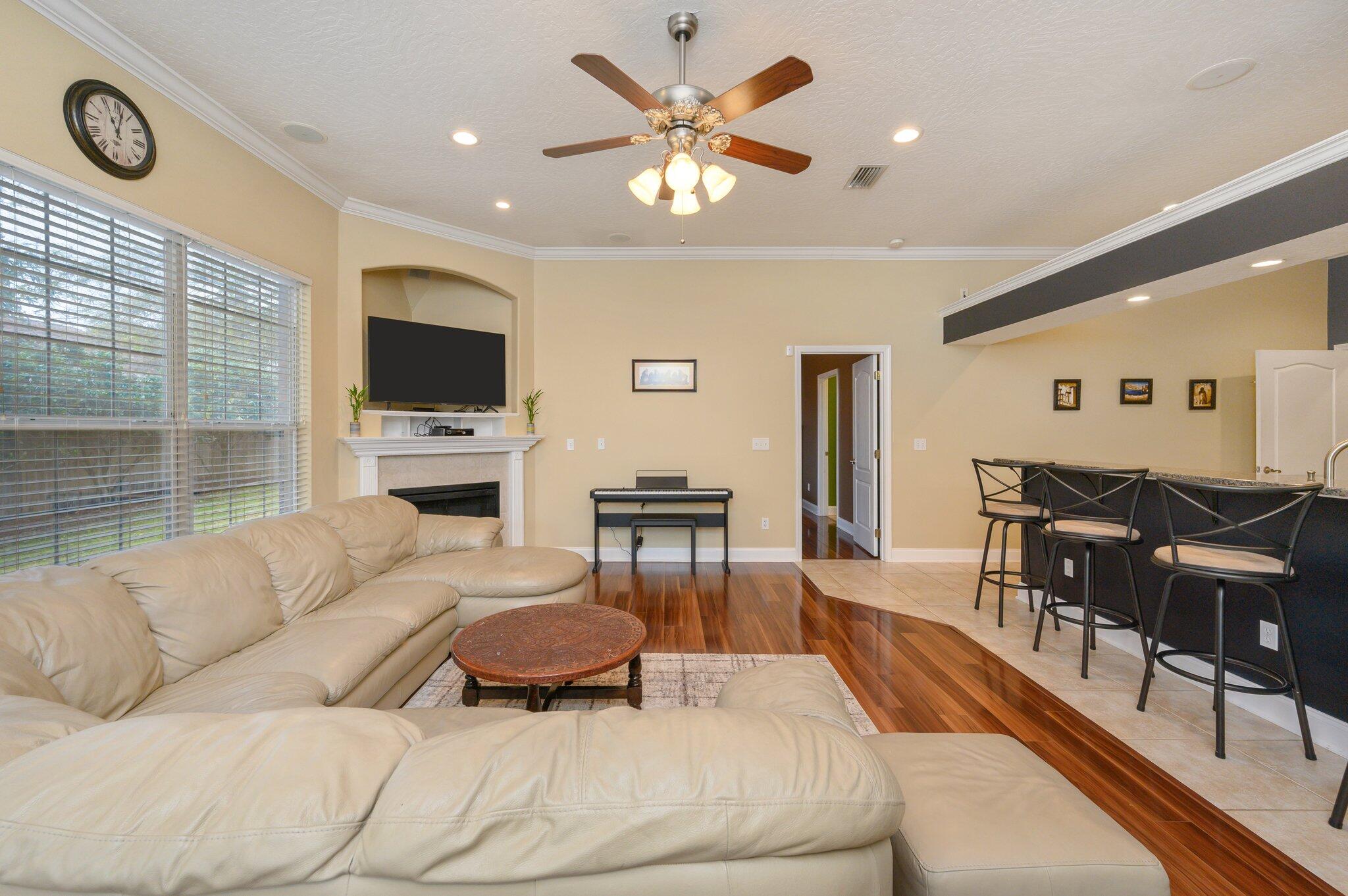 TRAILWOOD ESTATES - Residential