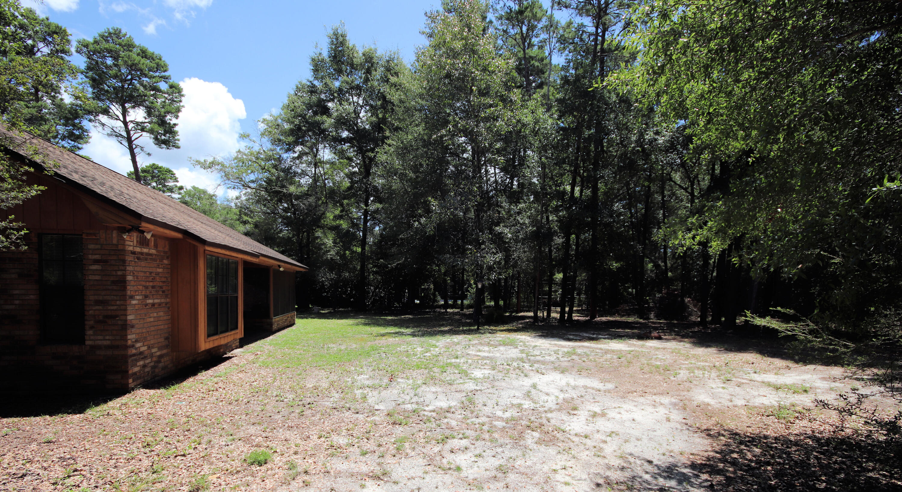 ROCKY BAYOU COUNTRY CLUB ESTATES 3 - Residential