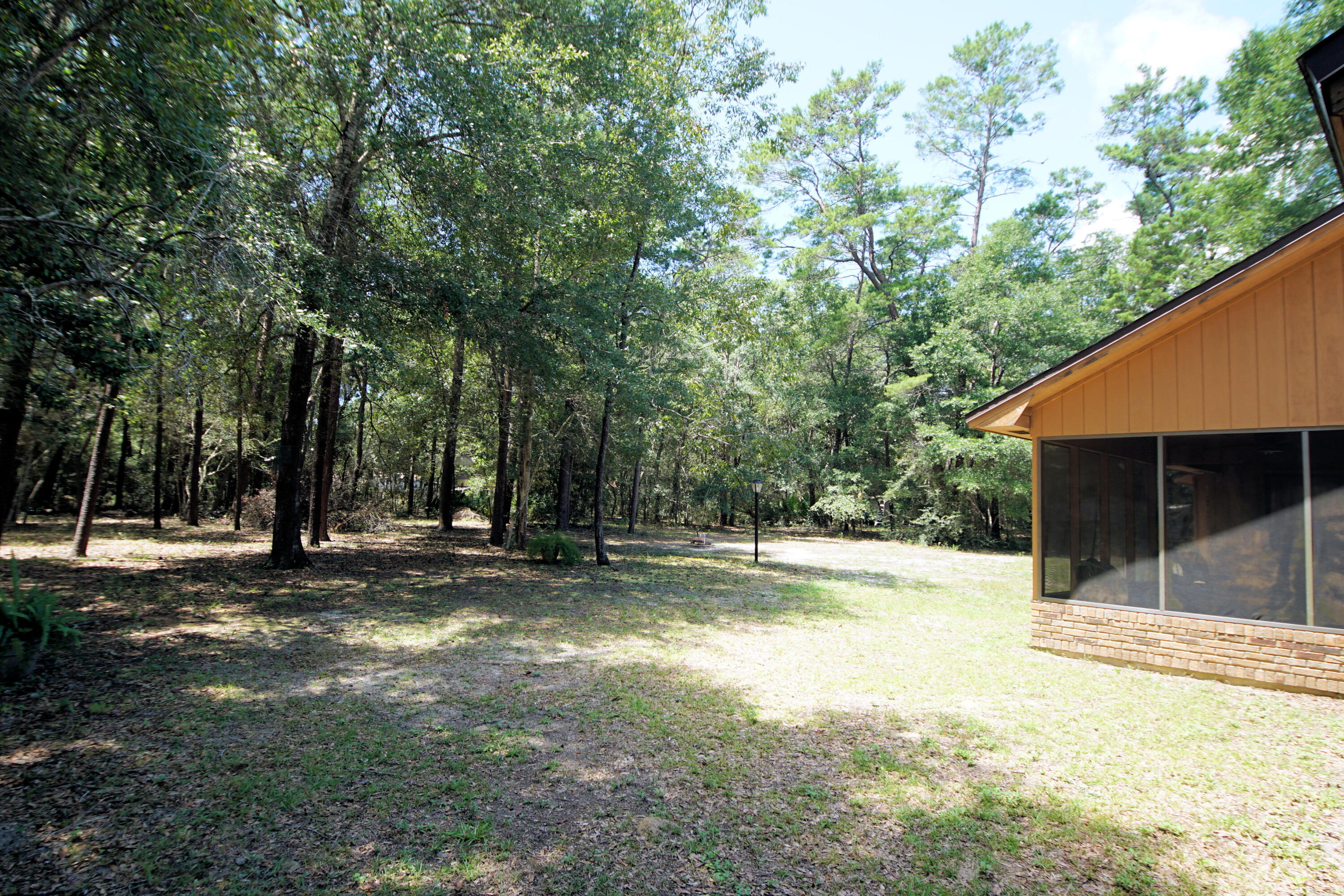 ROCKY BAYOU COUNTRY CLUB ESTATES 3 - Residential