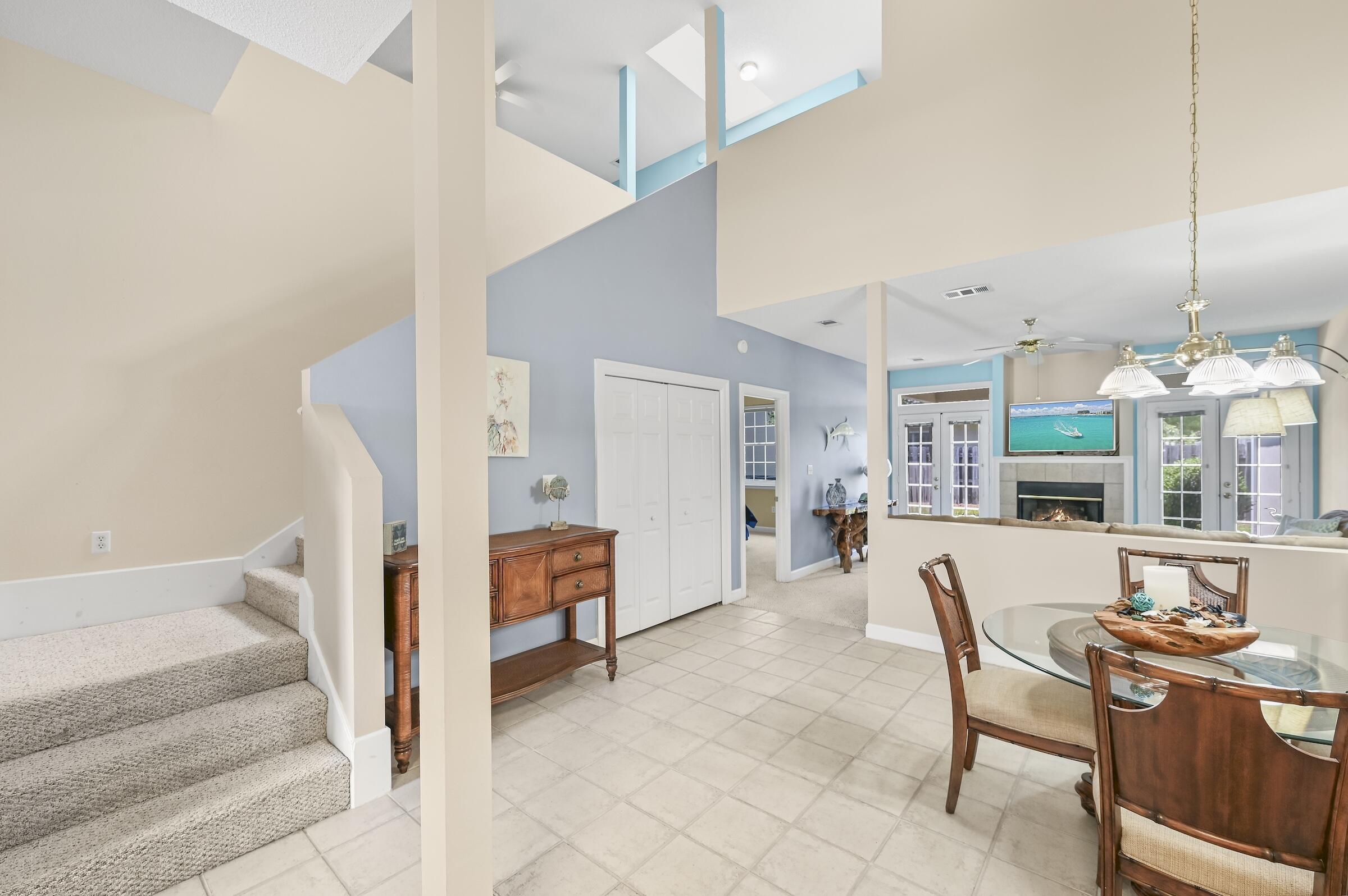 BON VILLAS TOWNHOMES - Residential