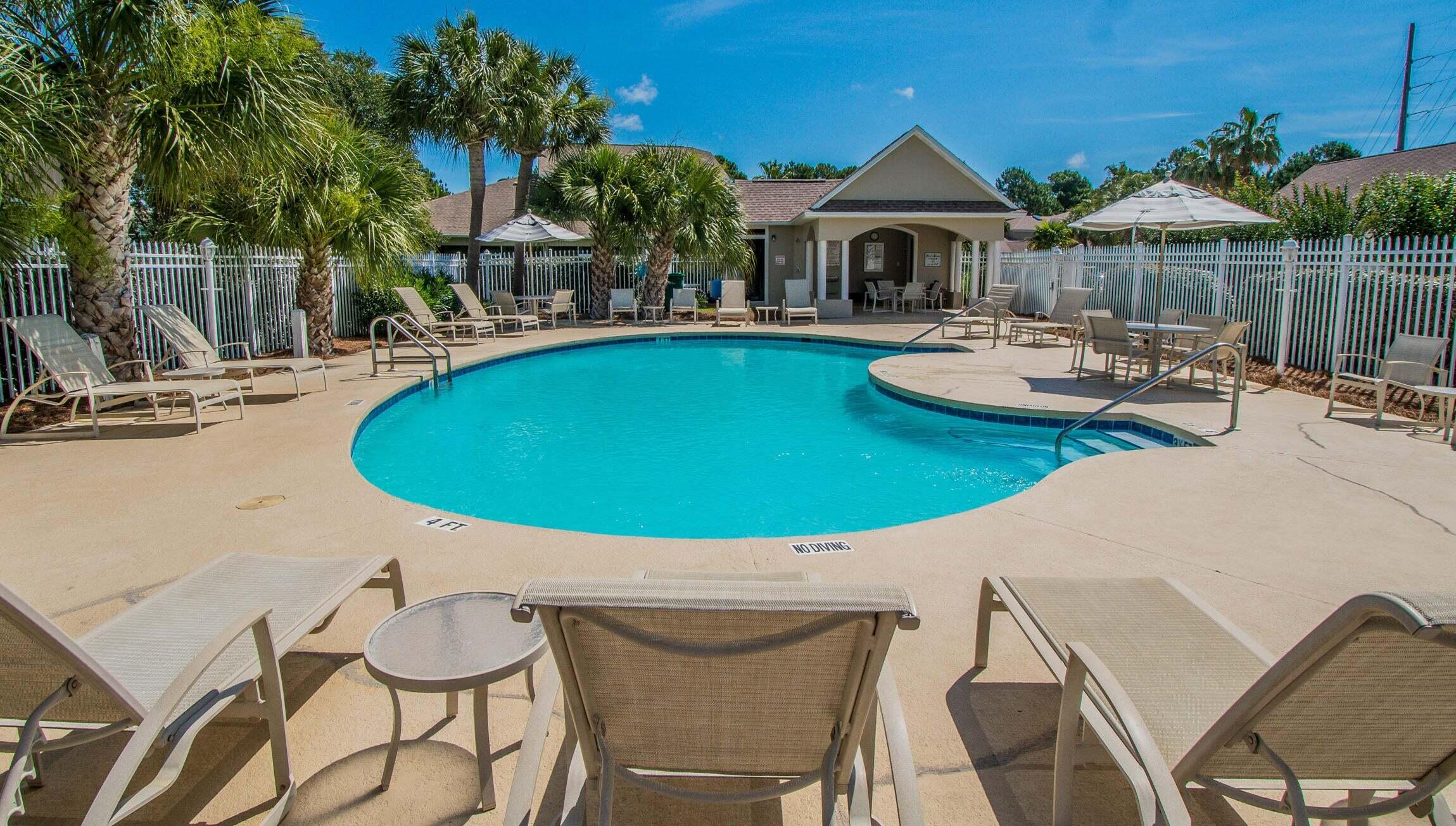 BON VILLAS TOWNHOMES - Residential