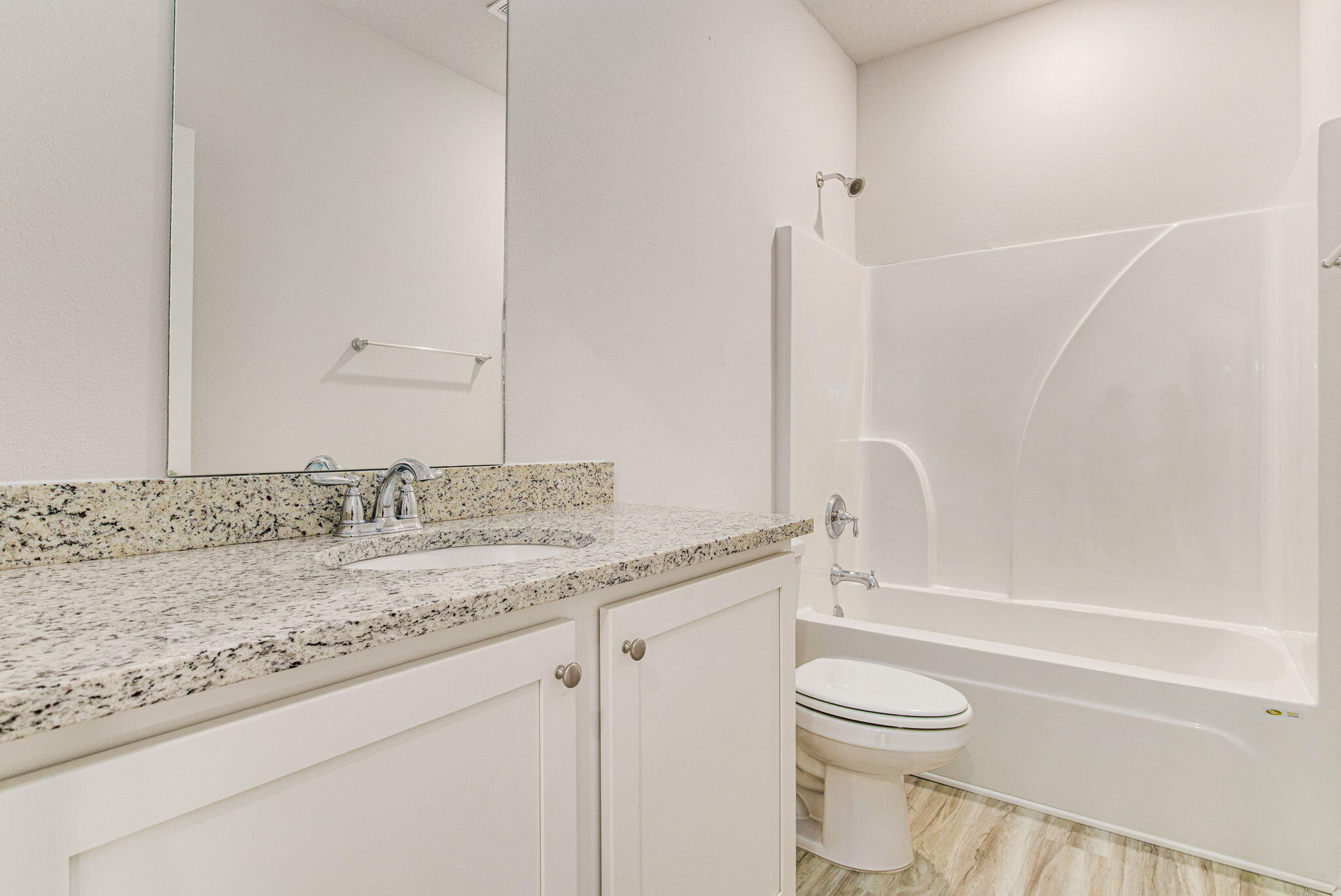 PLANTATION WOODS - Residential