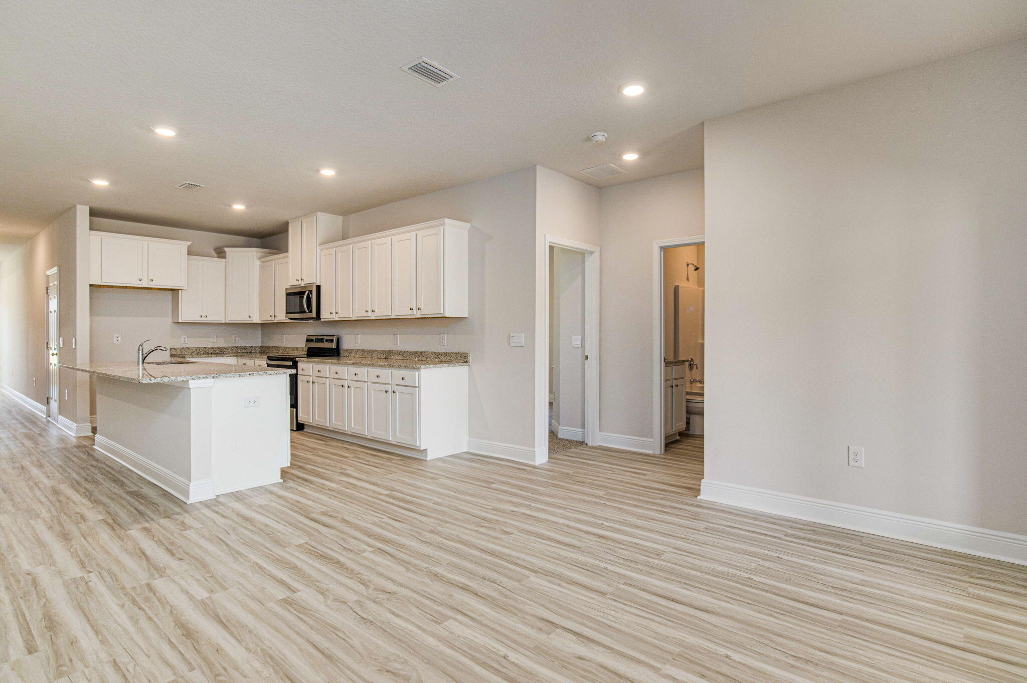 PLANTATION WOODS - Residential