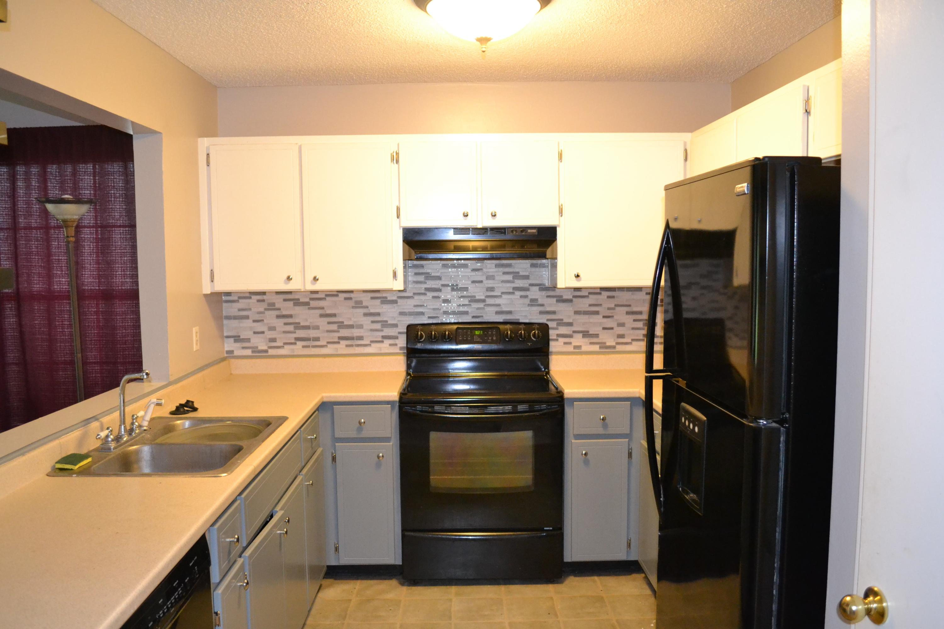 YORKTOWN AT WILLOW BEND - Residential