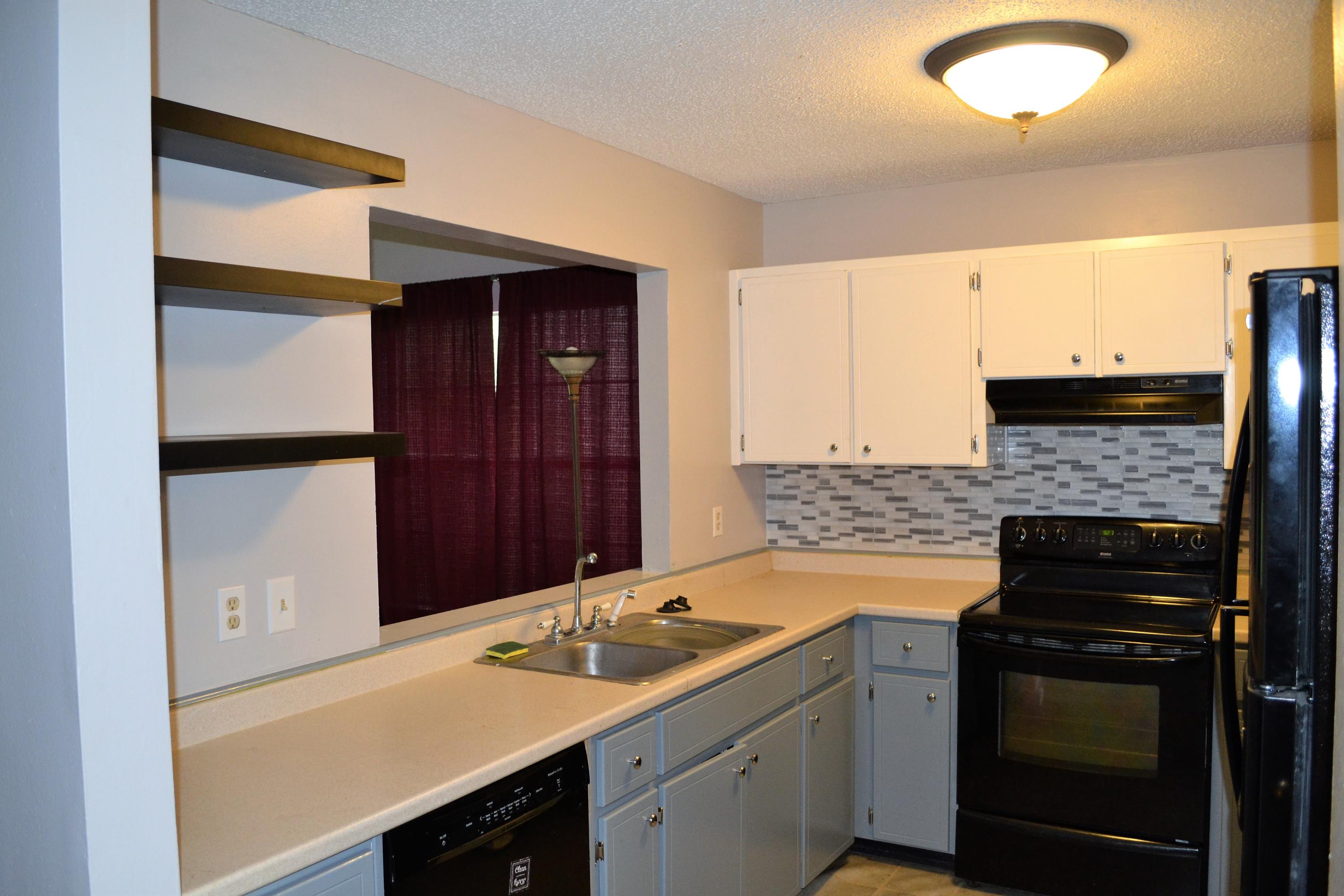 YORKTOWN AT WILLOW BEND - Residential