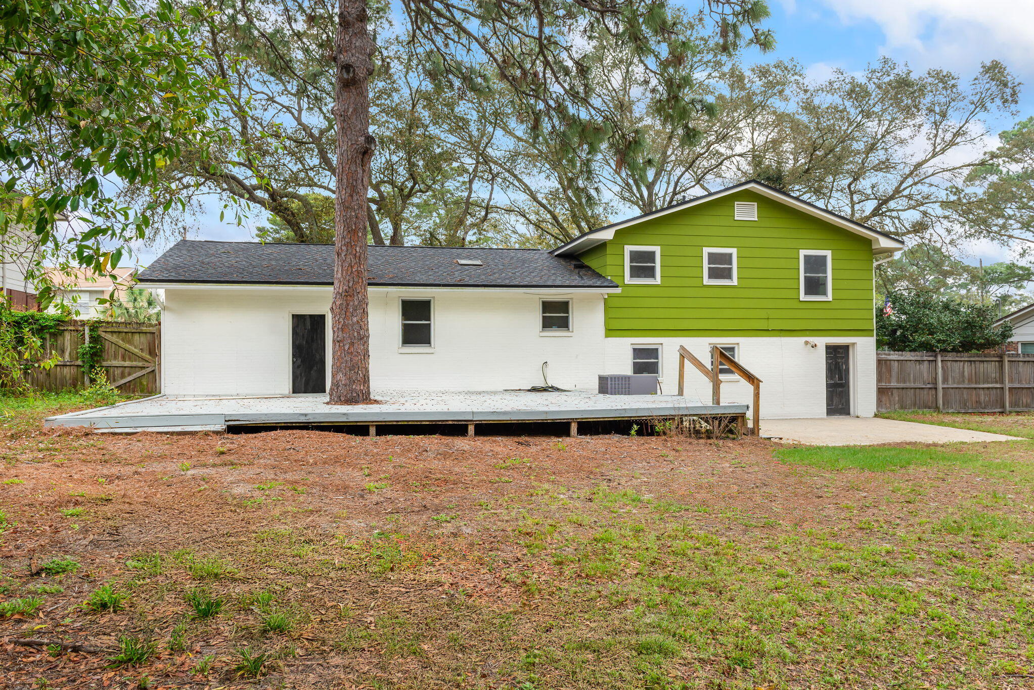 COLONY ESTATES - Residential