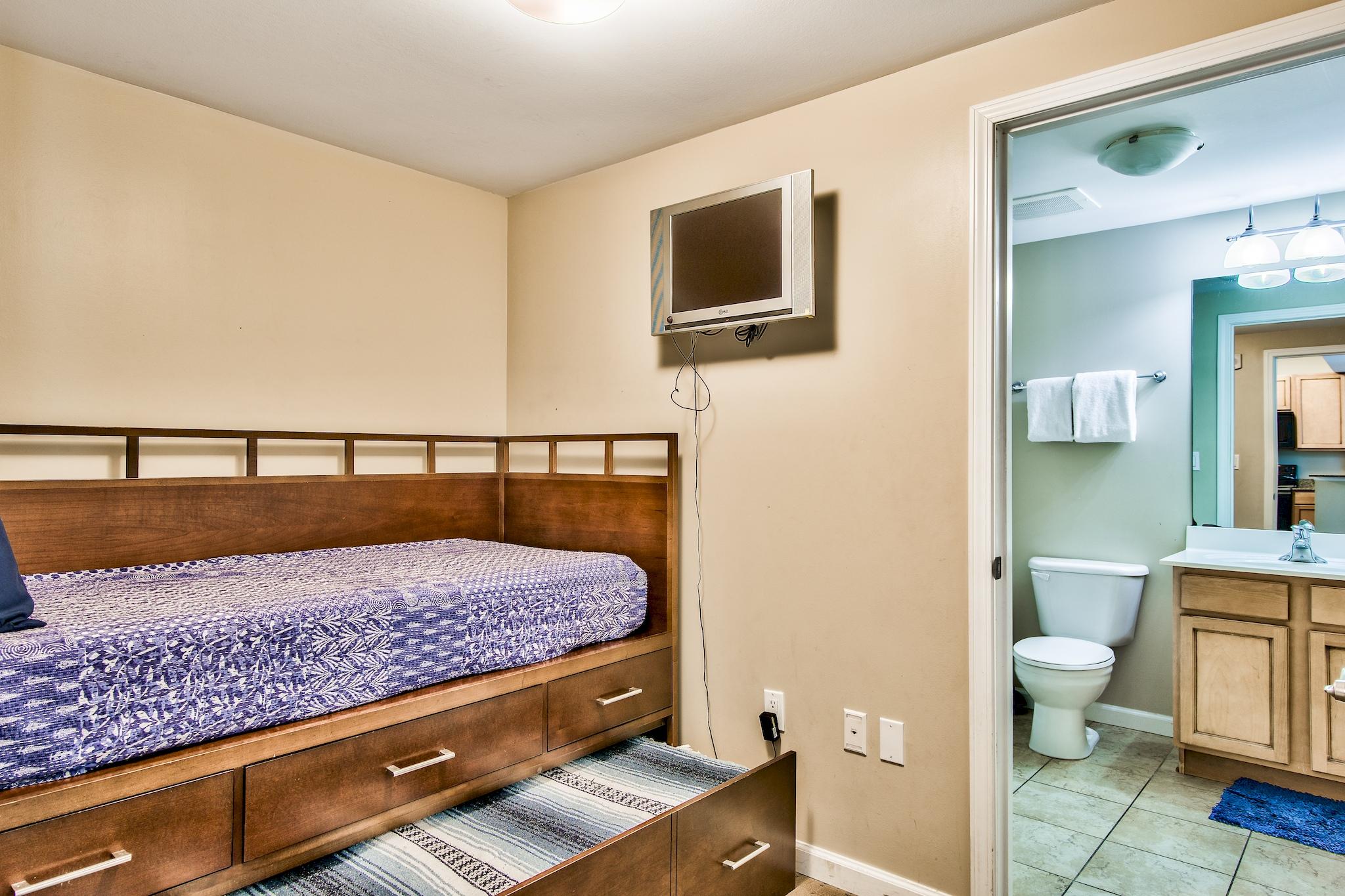 THE PALMS OF DESTIN - Residential