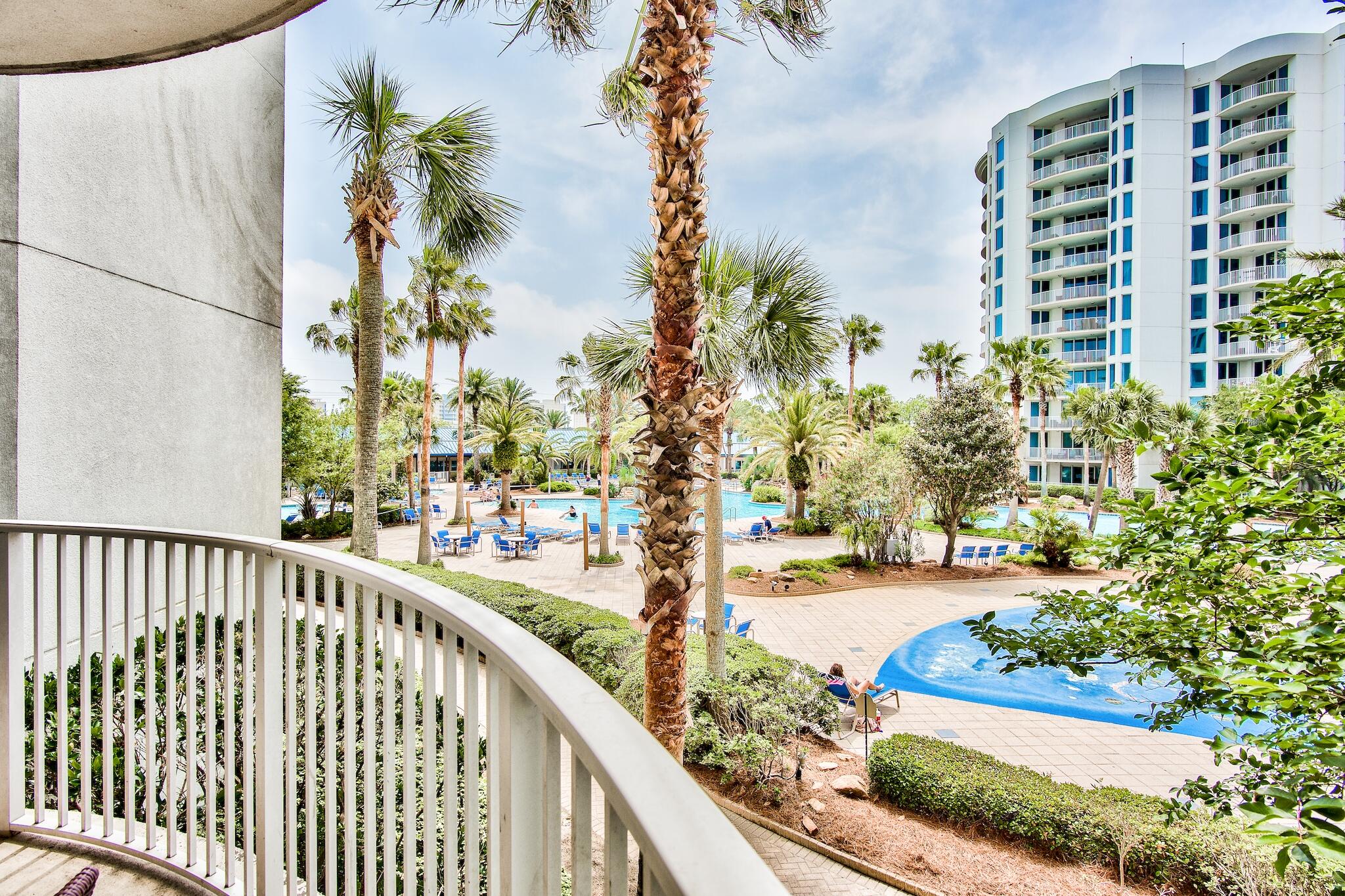 THE PALMS OF DESTIN - Residential