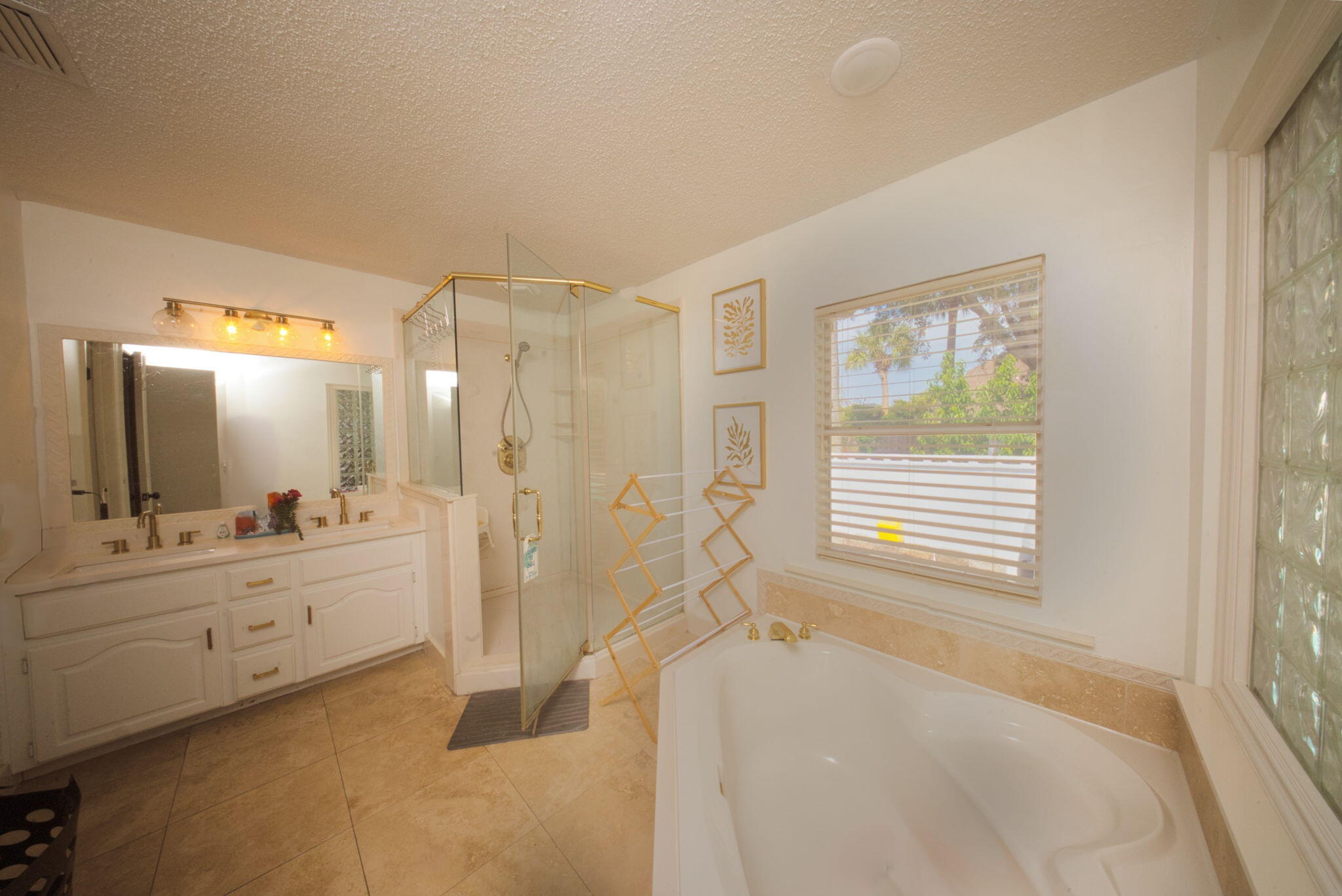 PALM BAY UNIT 1 - Residential