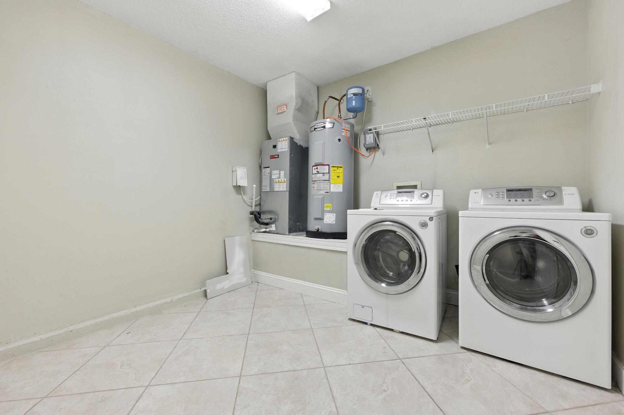 WATERFORD ESTATES S/D - Residential