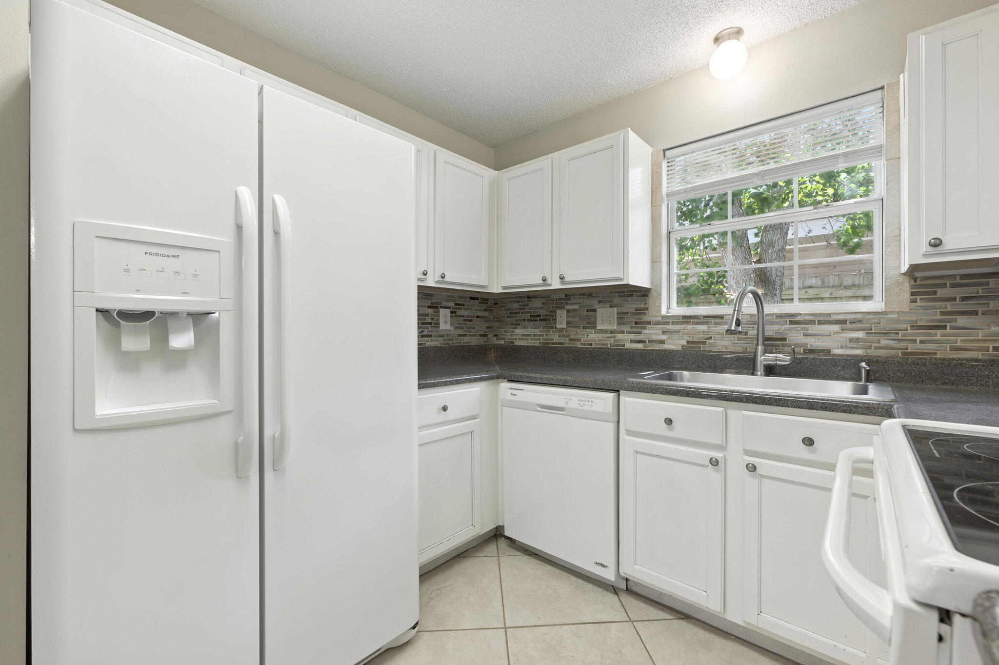 WATERFORD ESTATES S/D - Residential