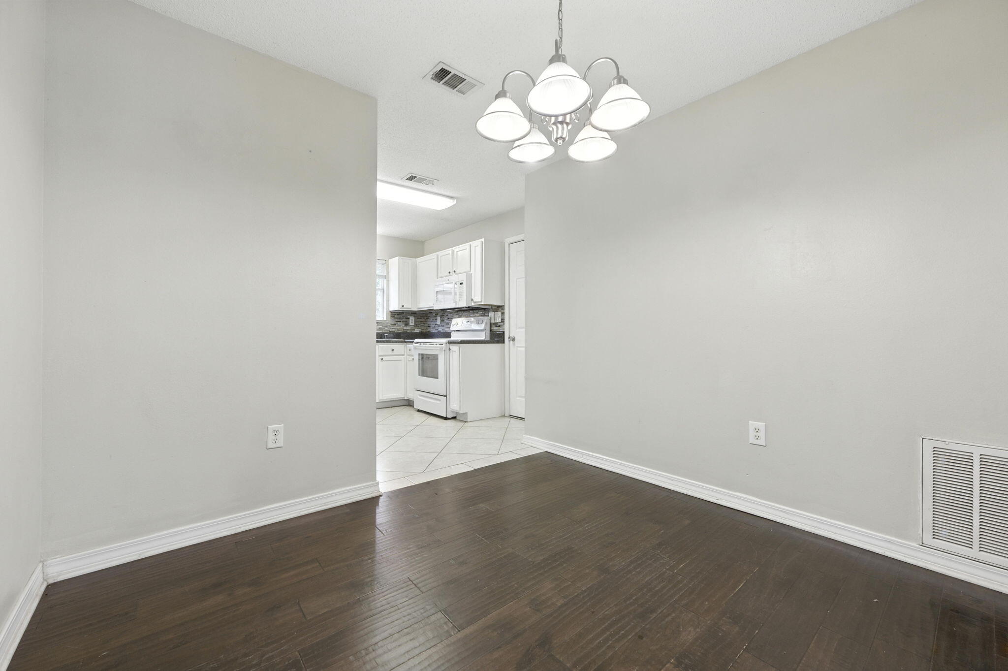 WATERFORD ESTATES S/D - Residential